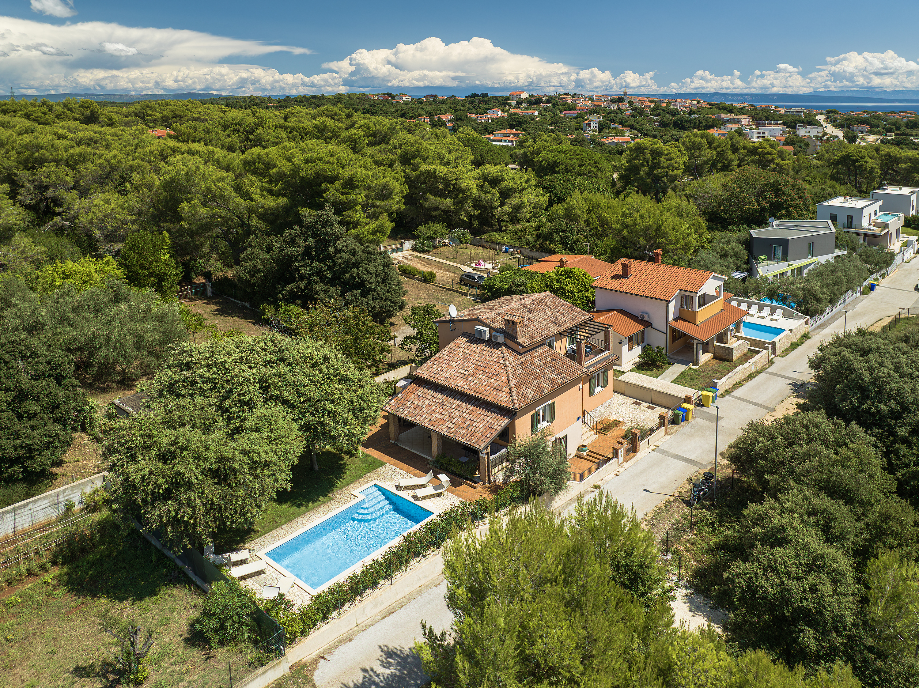 Villa in Medulin with heated pool, for 8 persons