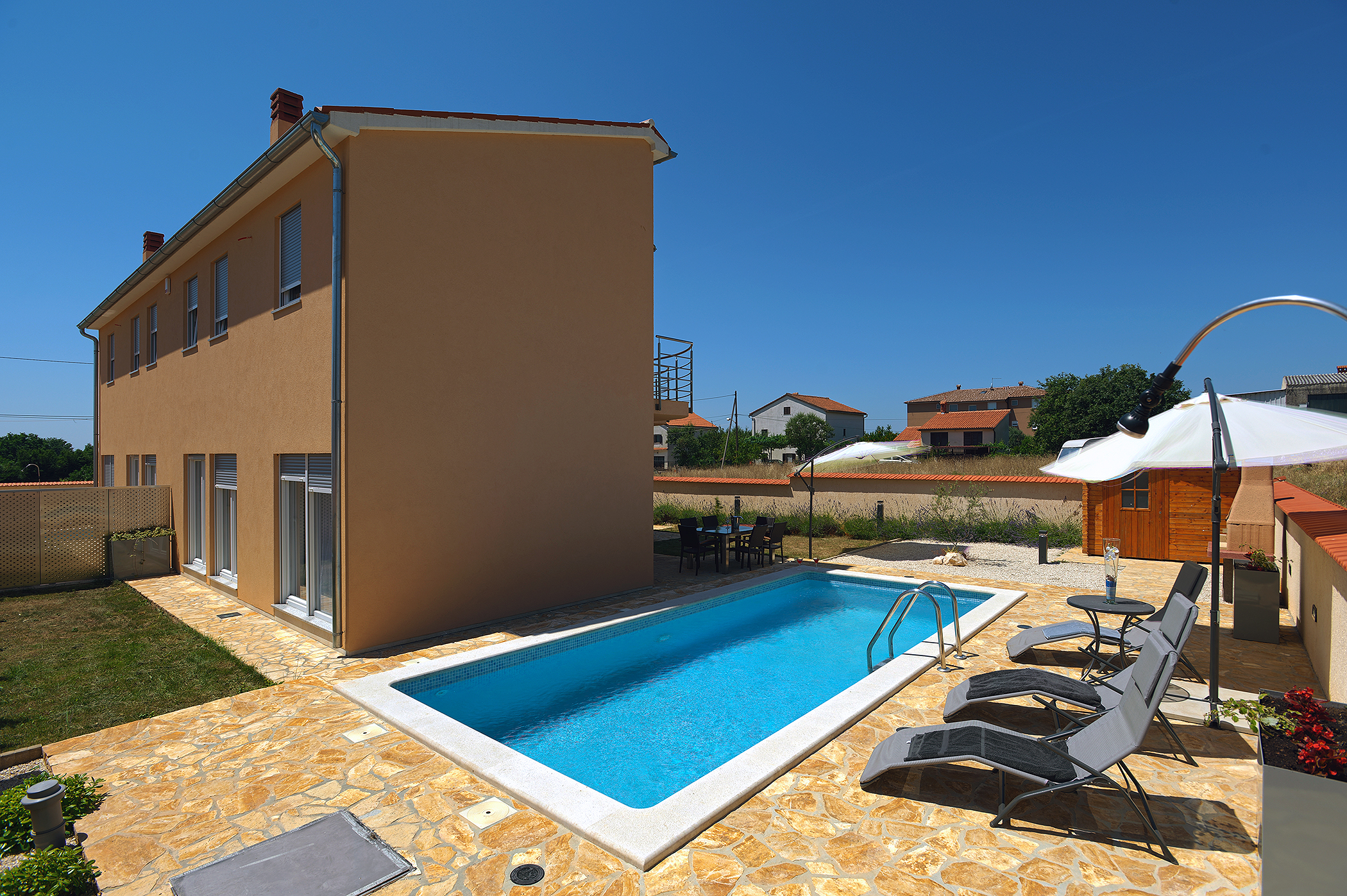 Villa con piscina a Liznjan, con 3 camere da letto, WiFi