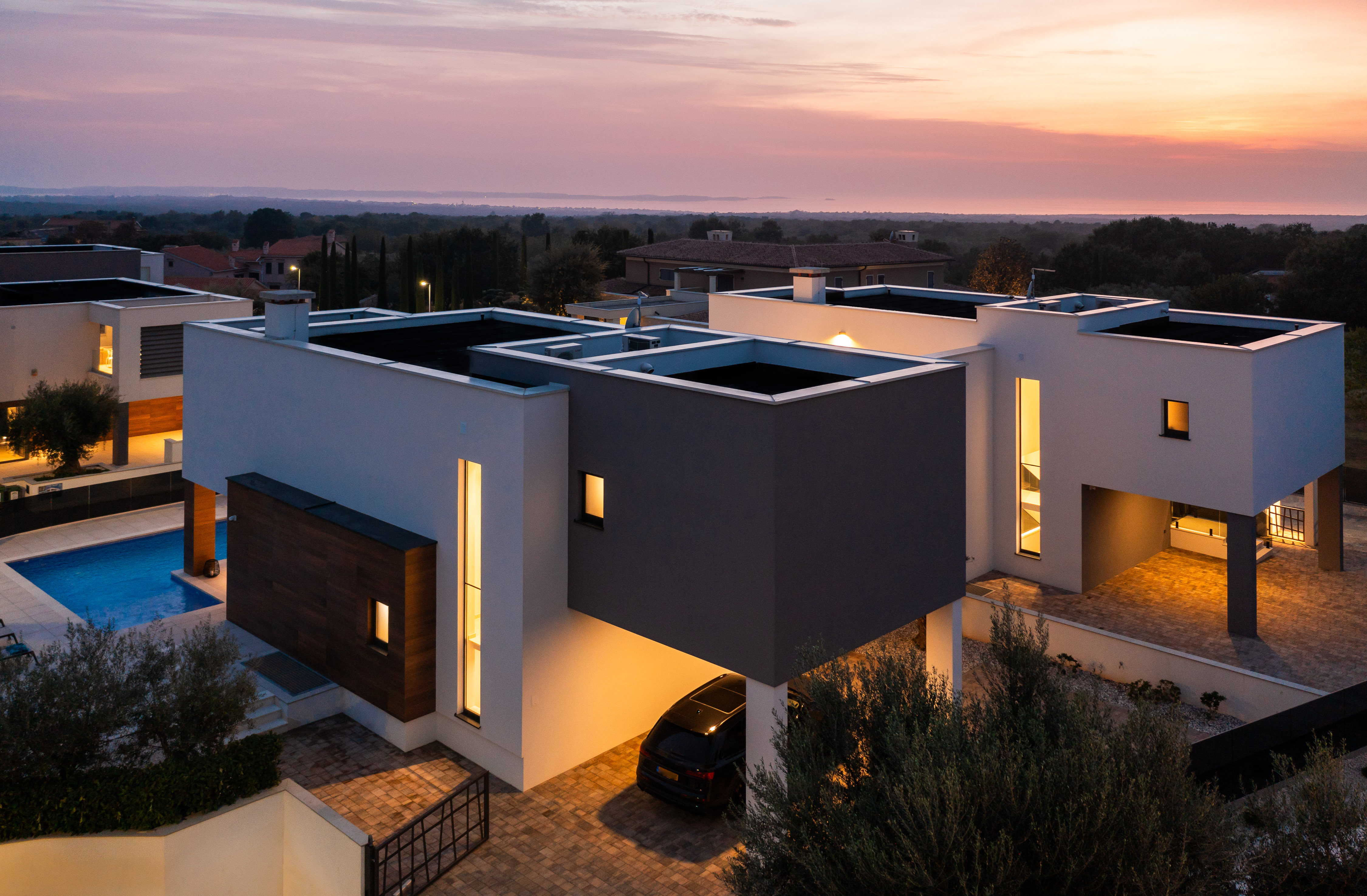 Lussuosa villa per 12 persone, piscina e sauna finlandese