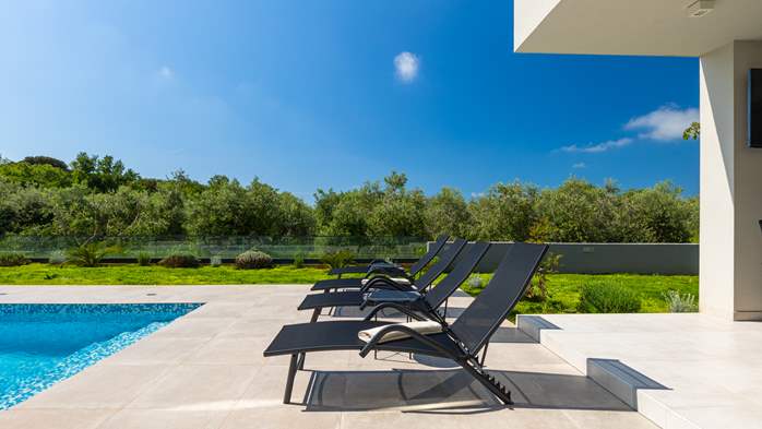 Moderna Villa Vivre per 8 persone con piscina privata, 17