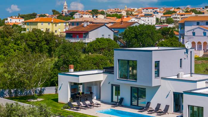 Moderna Villa Vivre per 8 persone con piscina privata, 26