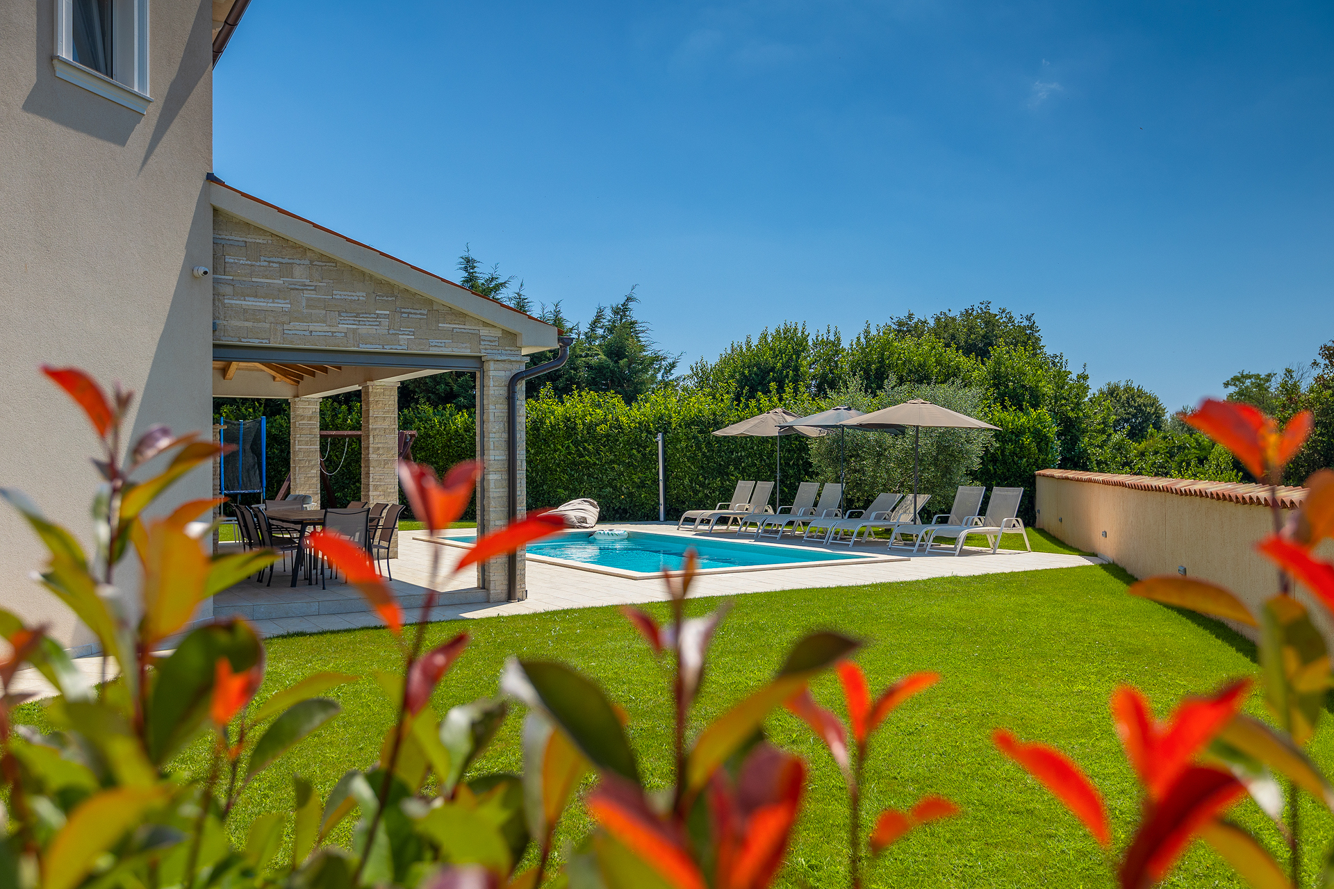 Gorgeous Villa Magica near Loborika