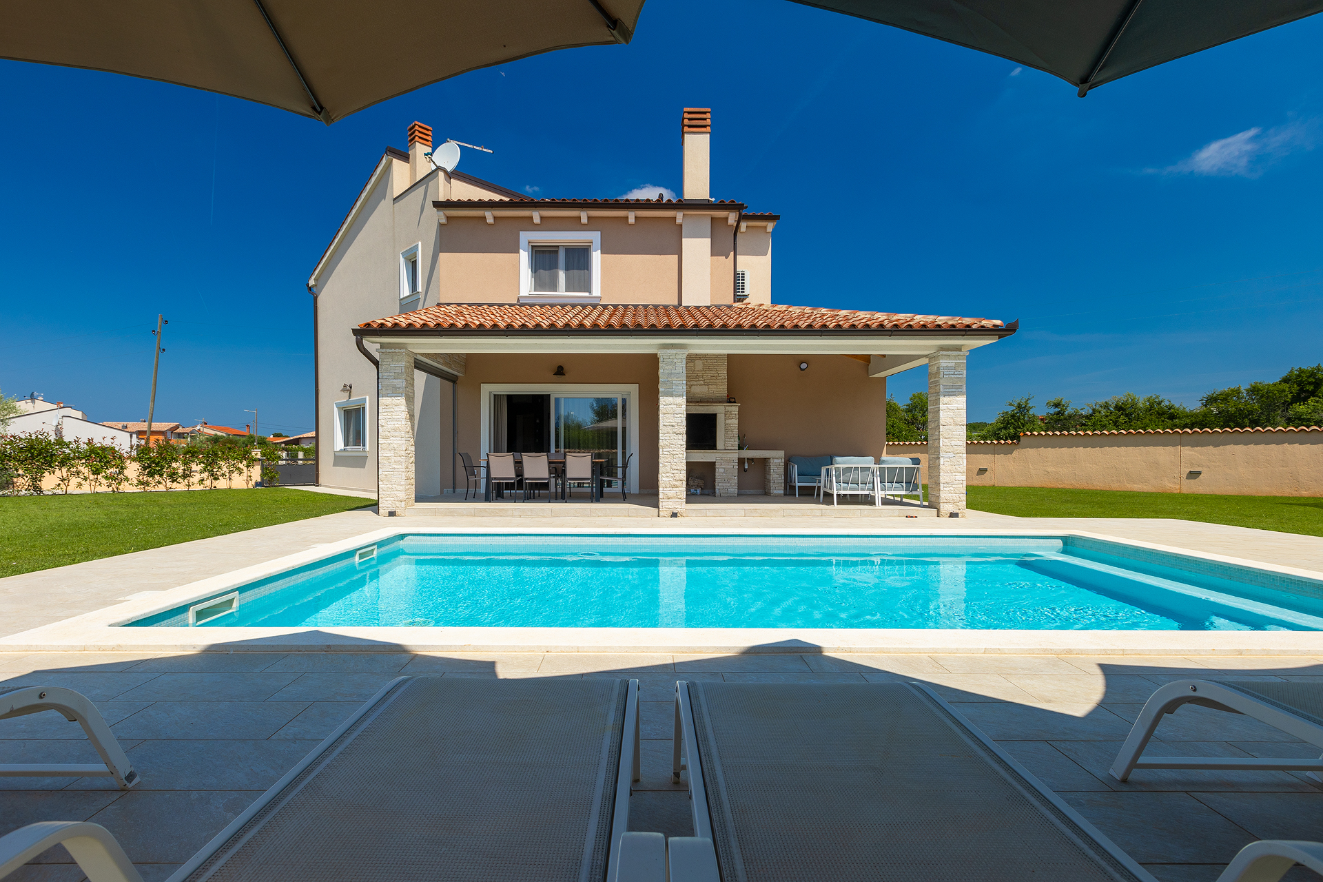 Gorgeous Villa Magica near Loborika