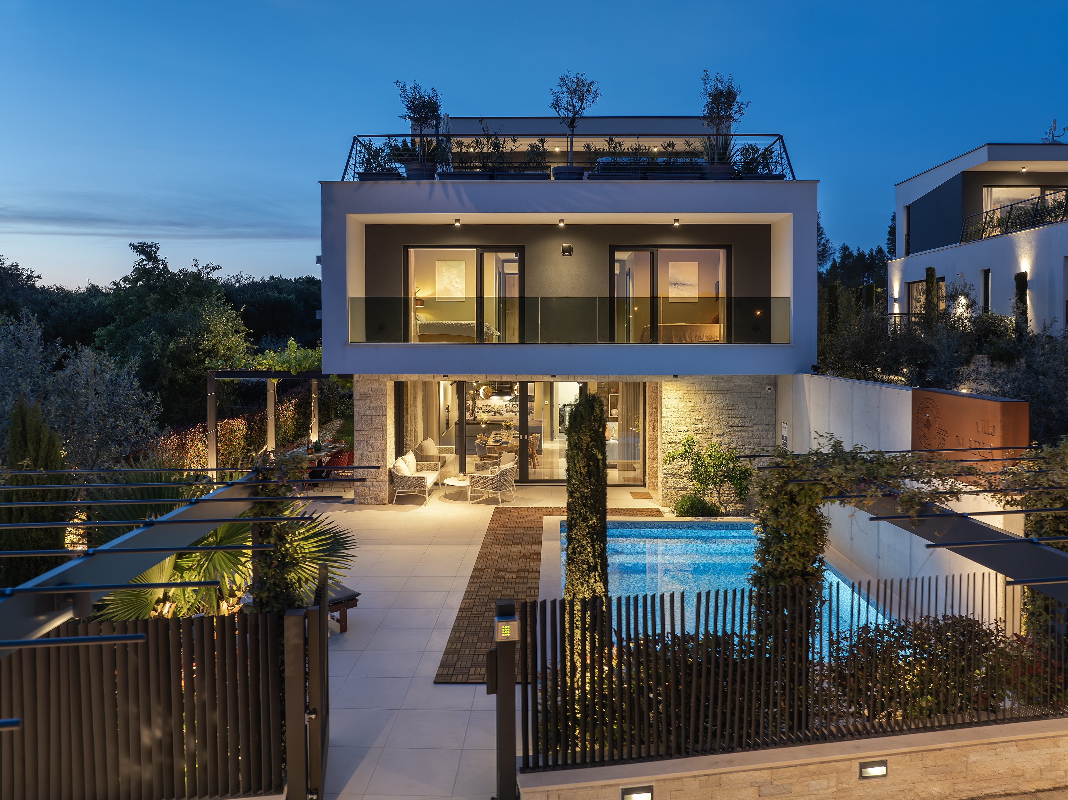 Modern Villa Maria Luisa in Pula for 8 people