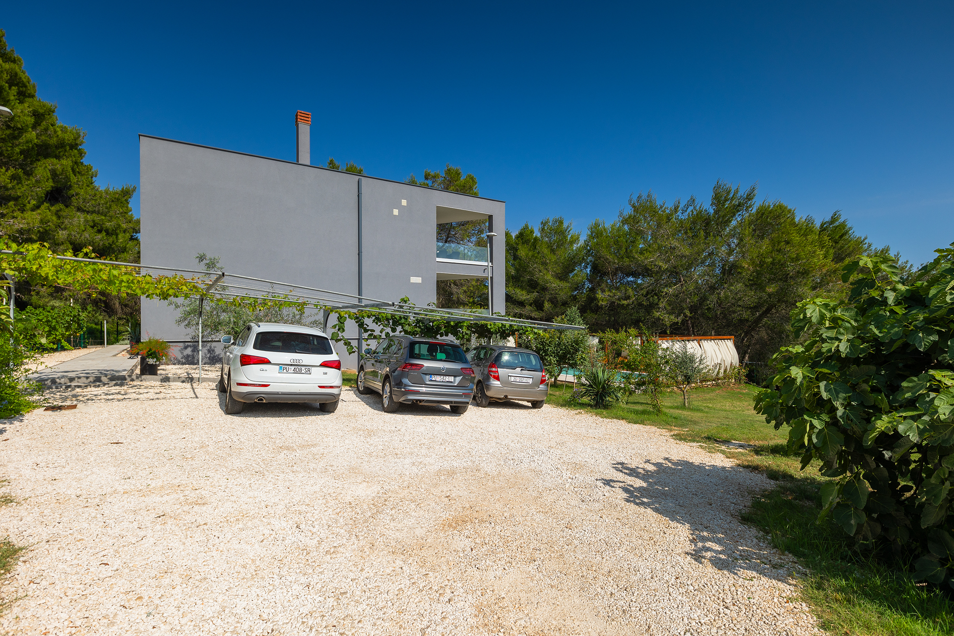 Prostrana obiteljska Villa s bazenom u Puli