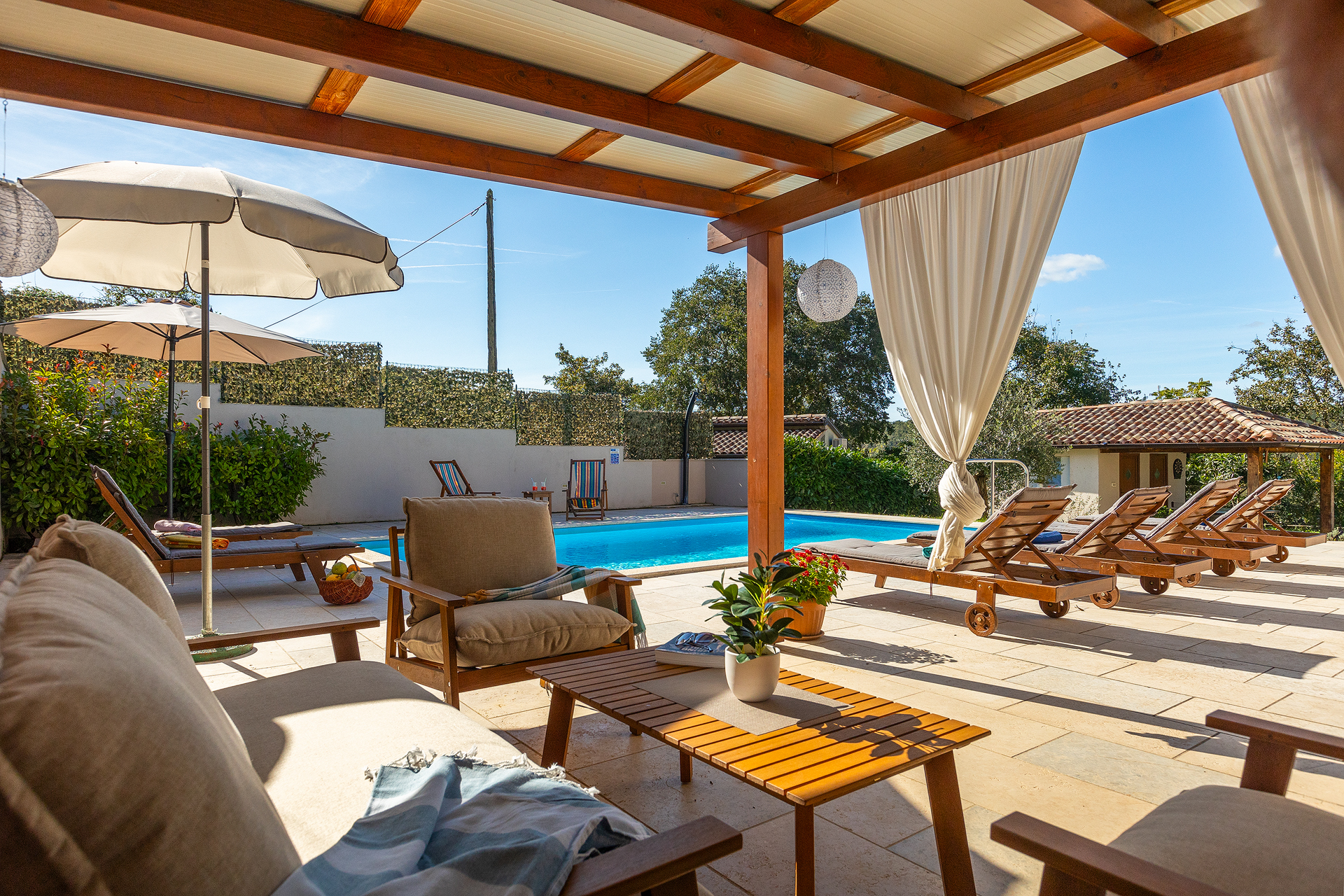 Affascinante Villa Lasa con piscina per 6 persone