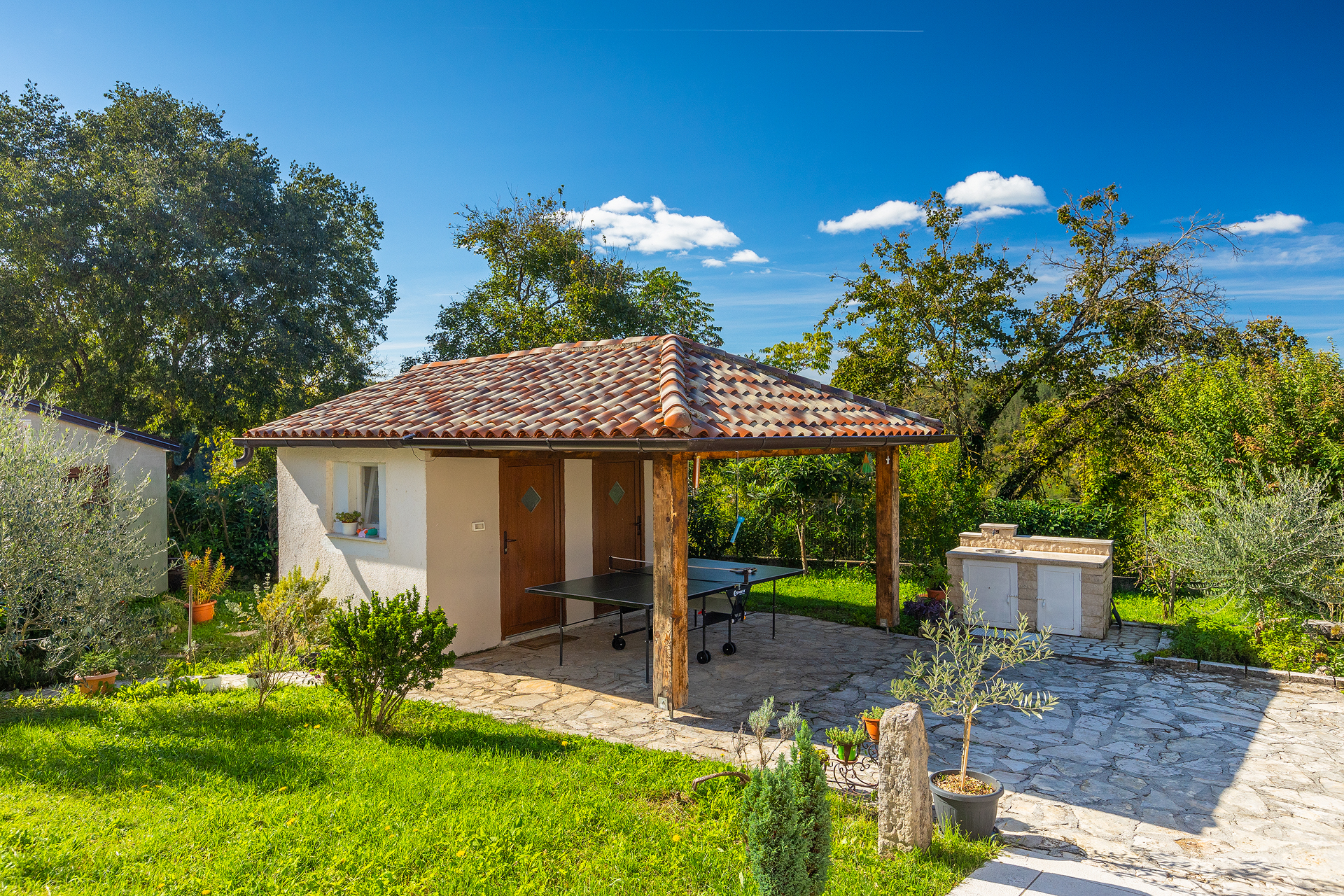 Affascinante Villa Lasa con piscina per 6 persone
