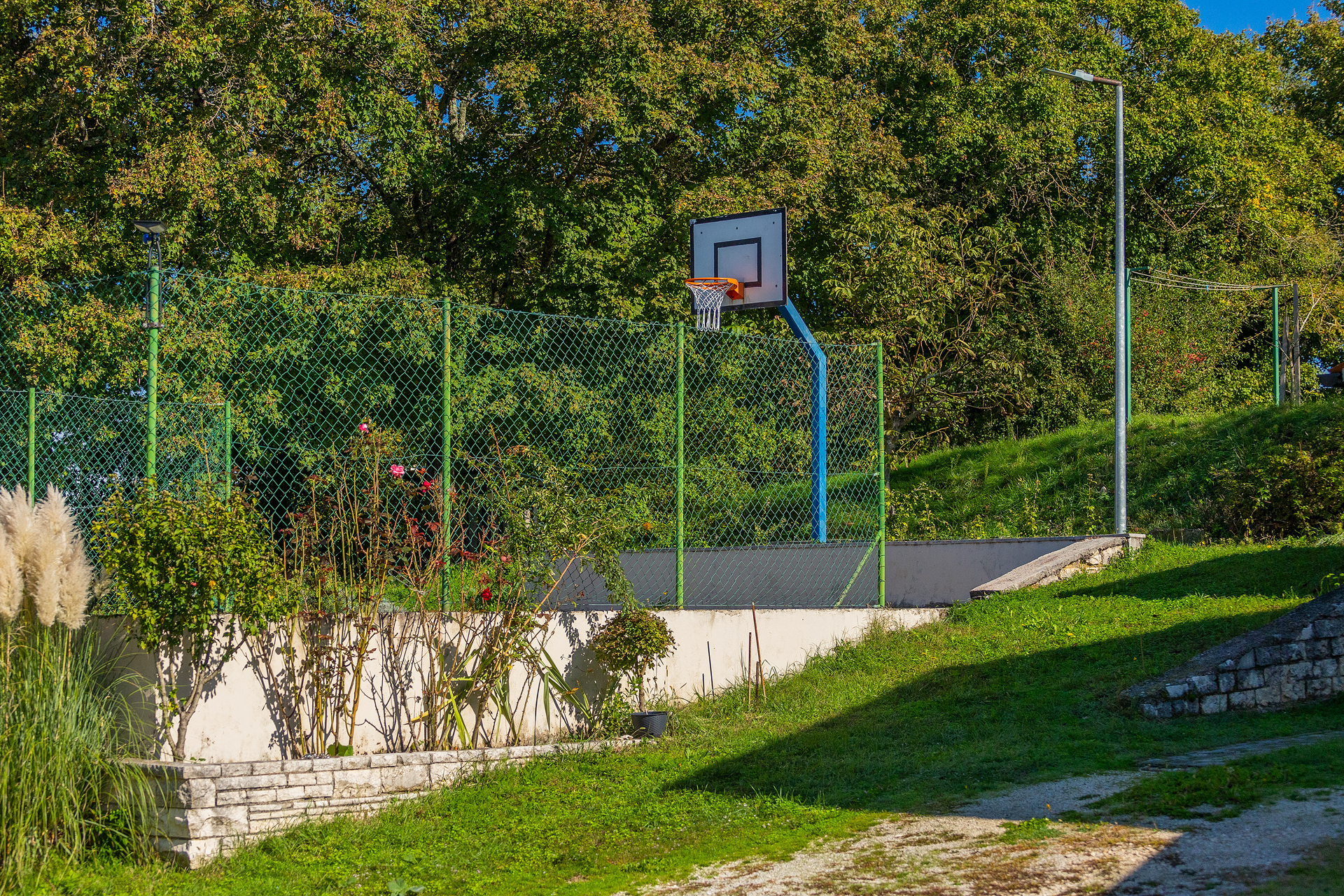 Affascinante Villa Lasa con piscina per 6 persone