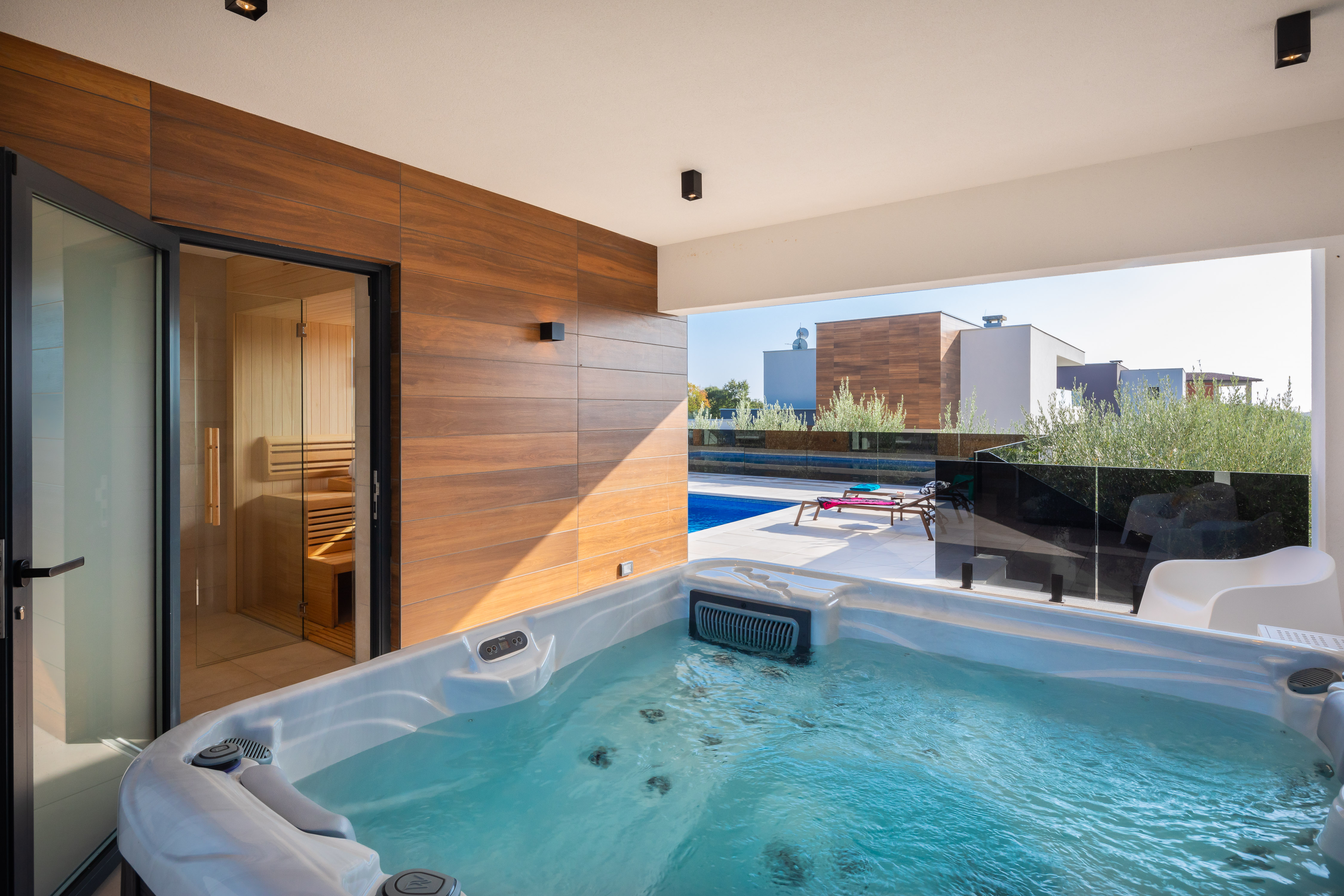 Beautiful Villa Old Olive VI with private pool