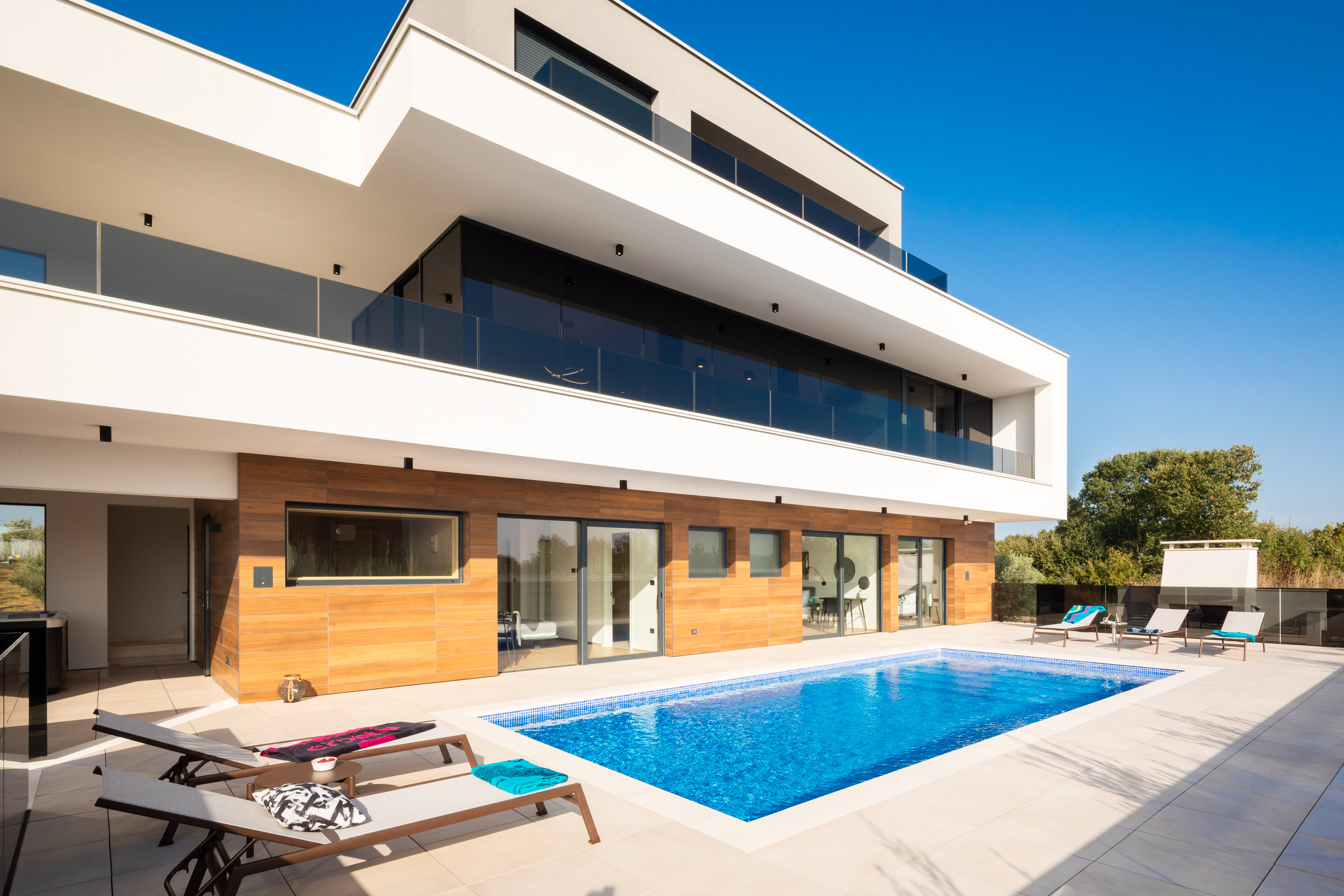 Beautiful Villa Old Olive VI with private pool