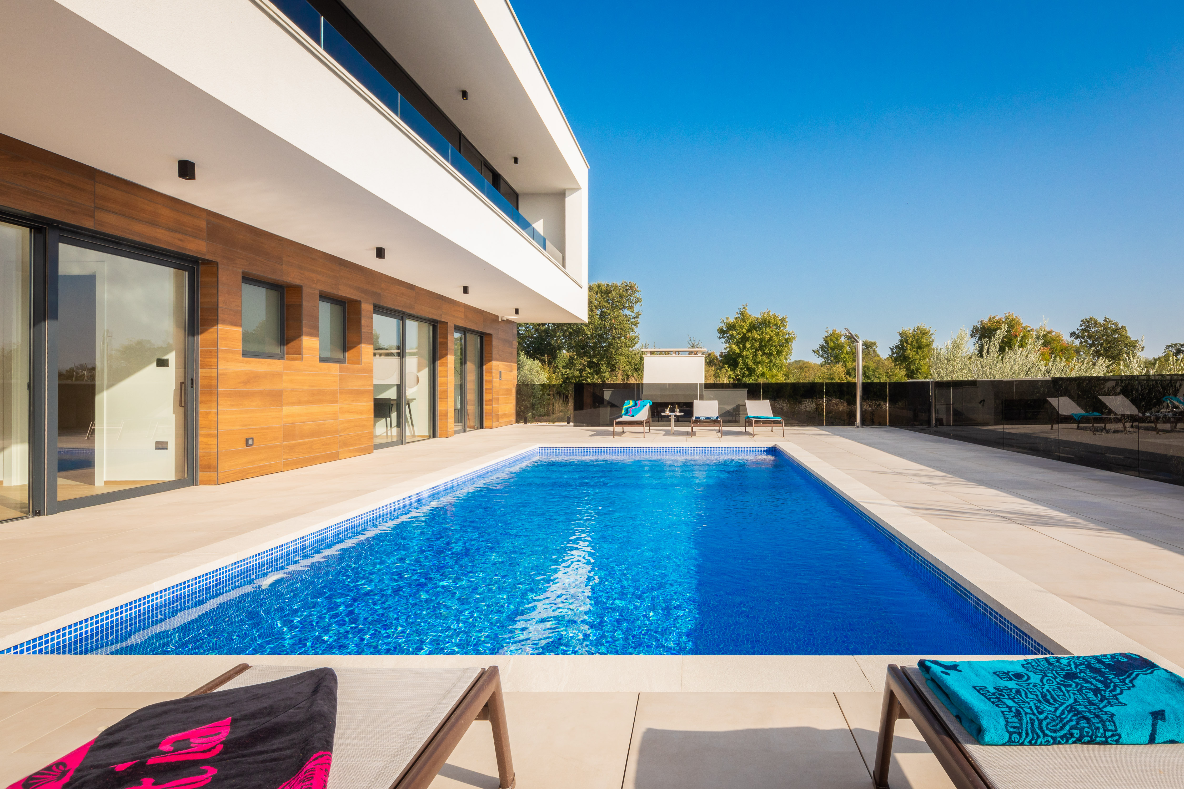 Beautiful Villa Old Olive VI with private pool