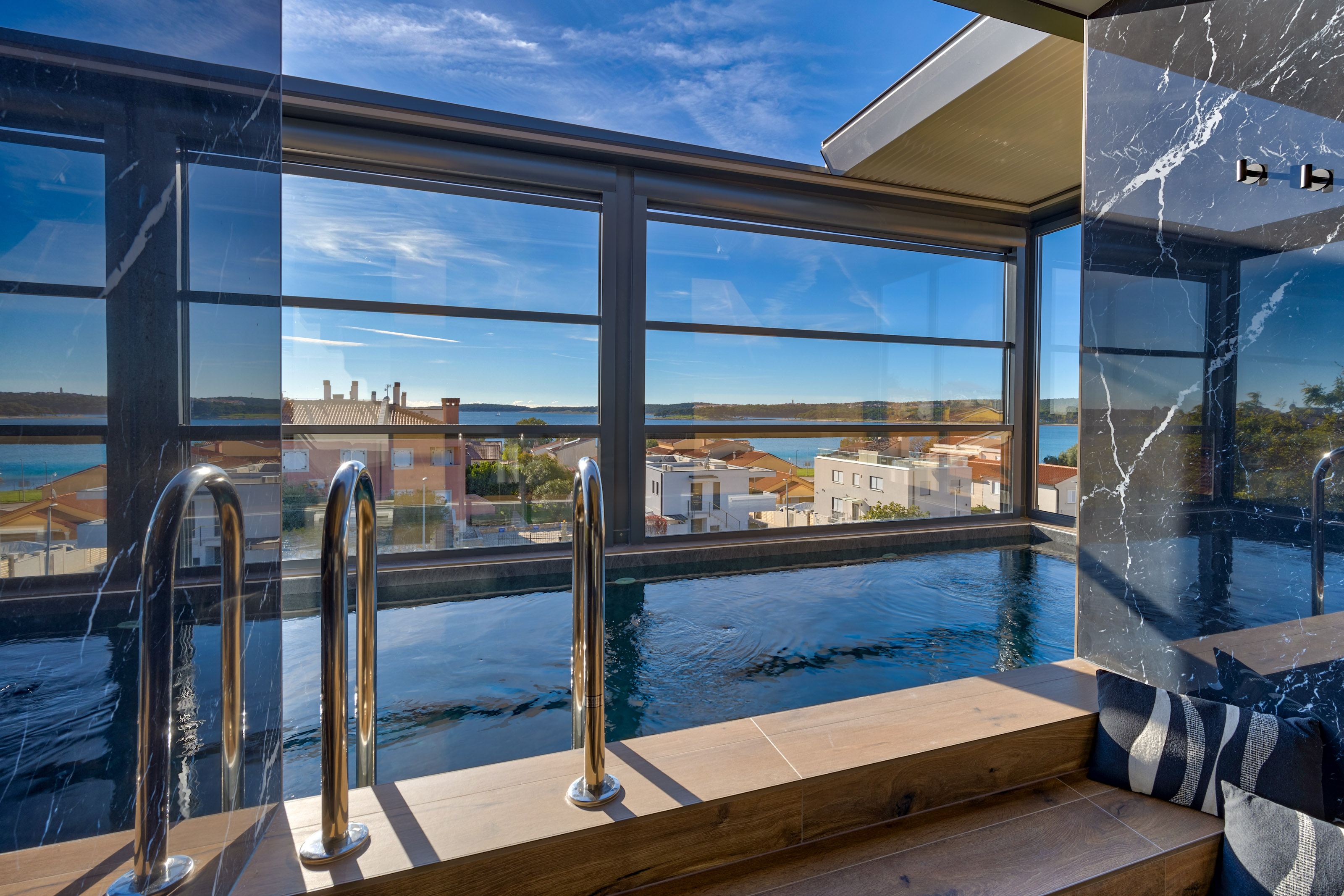 Villa Lea for four persons in Medulin