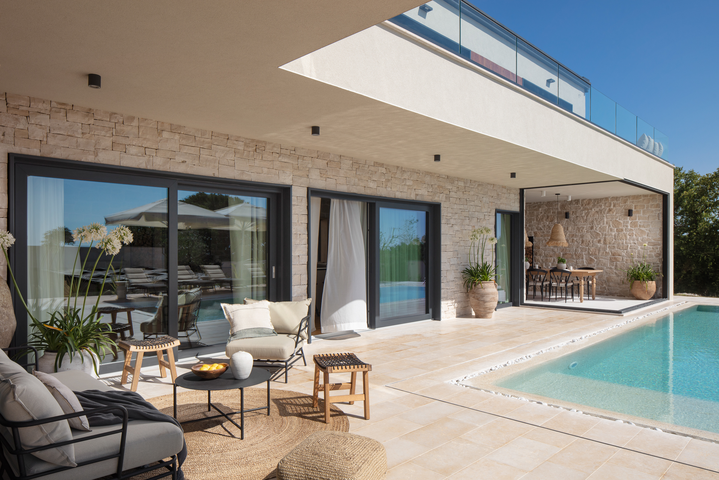 Casa Novita: heated infinity pool, sauna and sea view