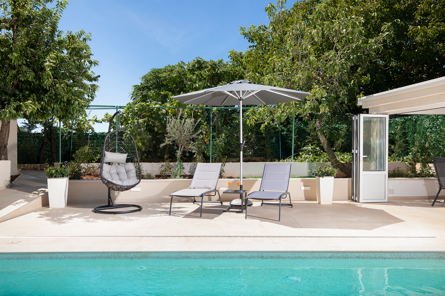 Villa Cvita in Šišan mit privatem Pool und Sommerküche