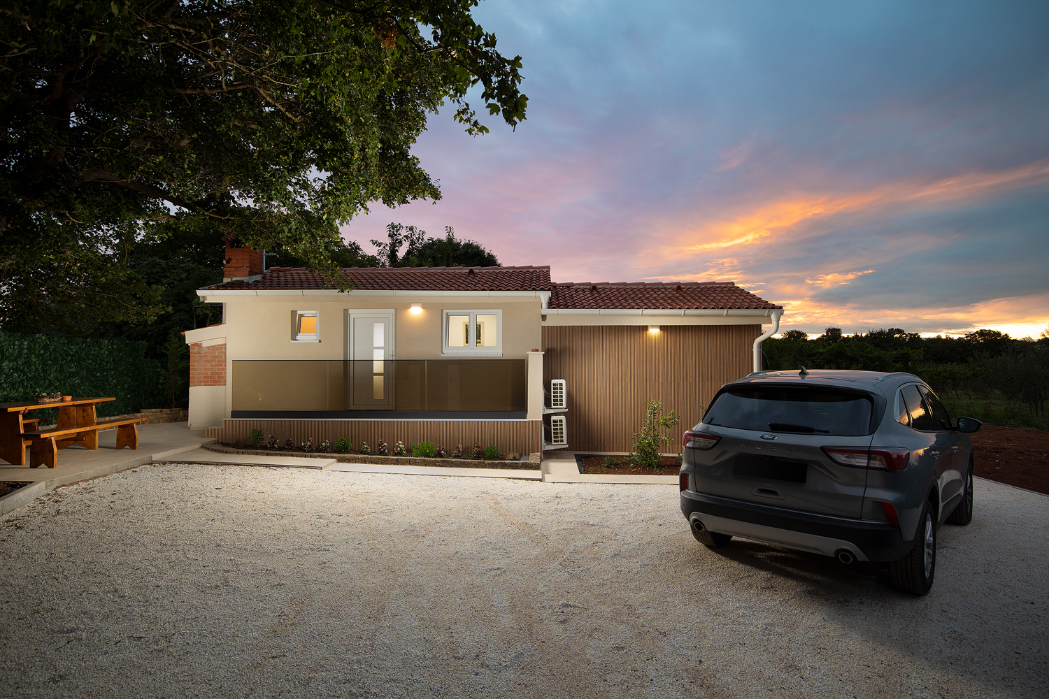 Villa Cvita in Šišan mit privatem Pool und Sommerküche