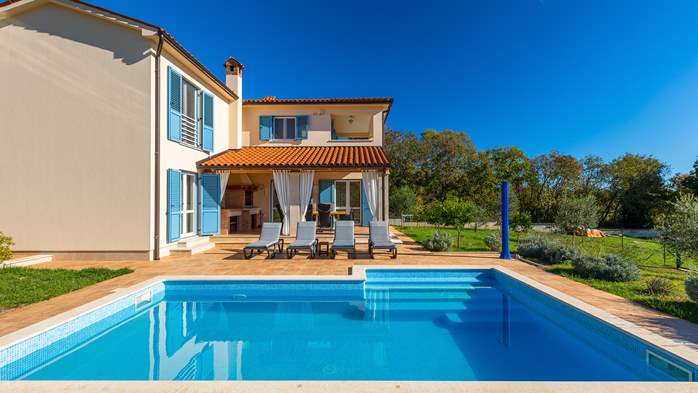 Villa Galiola near Rakalj for 6 people, 3