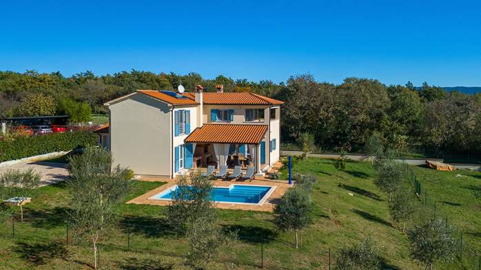 Villa Galiola near Rakalj for 6 people, 8