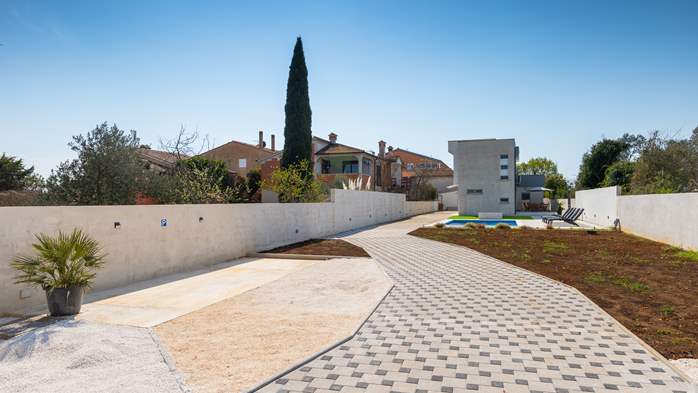 Appartamento in una tranquilla zona di campagna con piscina, 29