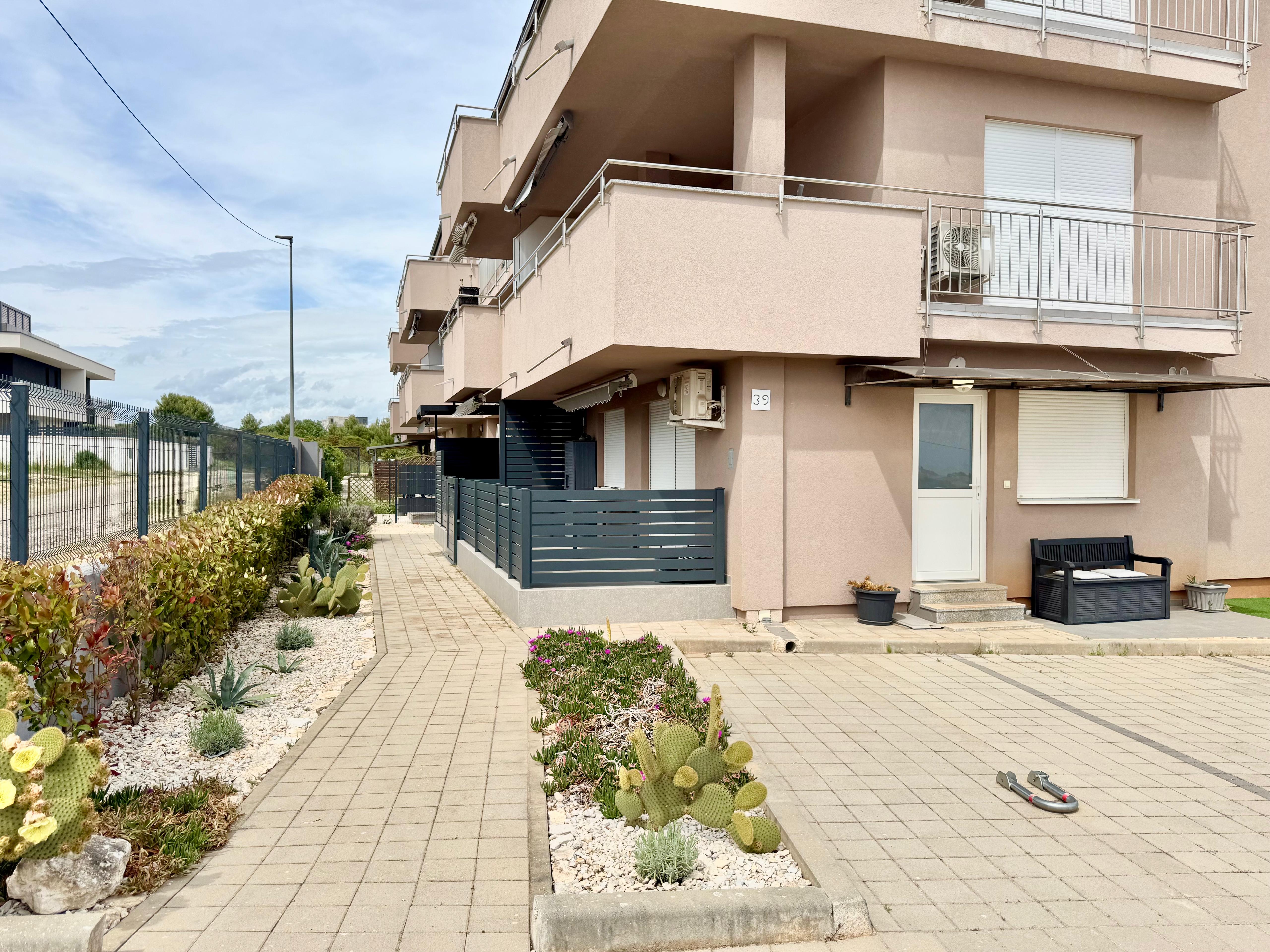 Apartment Neka in Medulin – modern accommodation near the beach