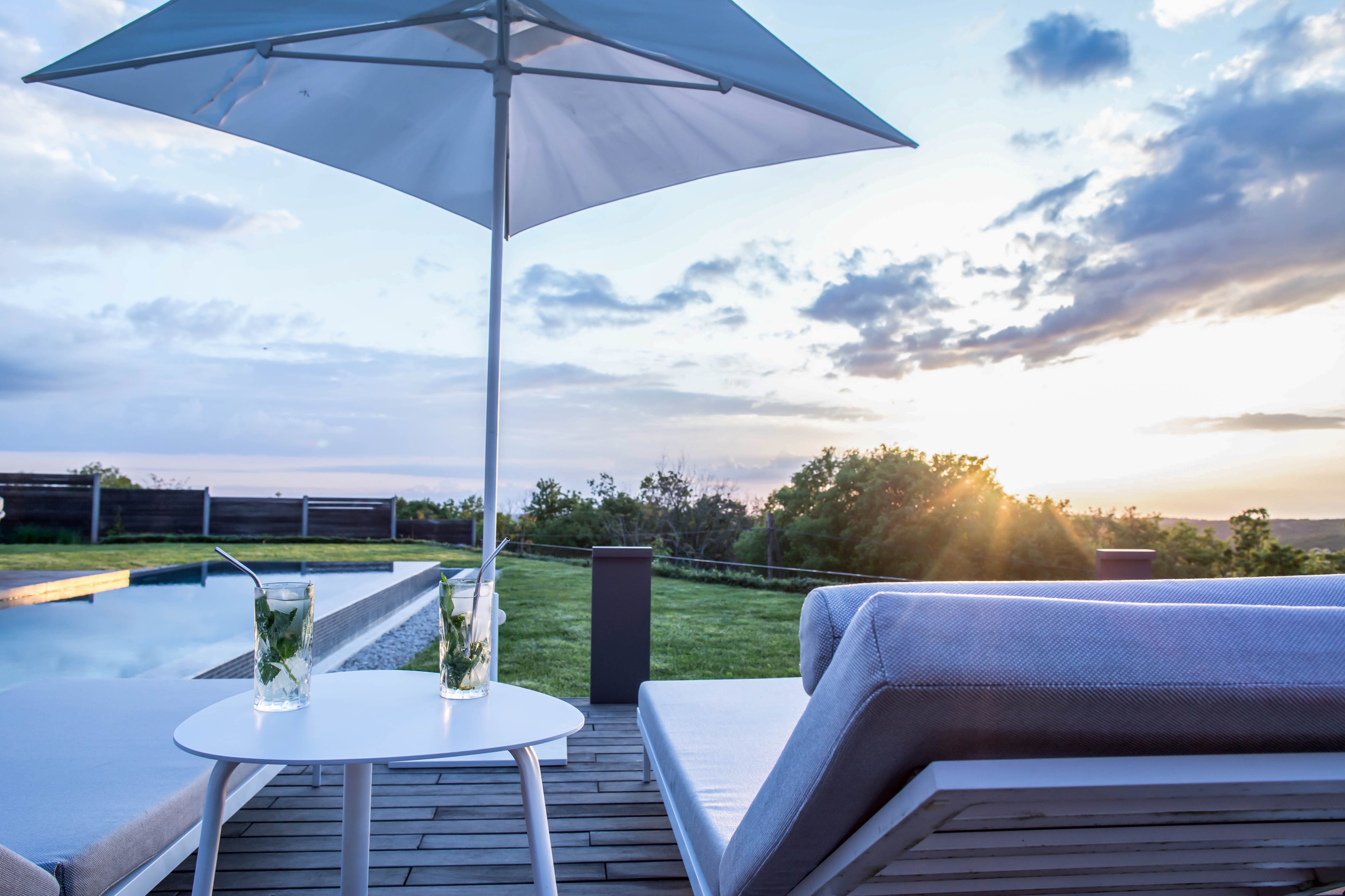 Villa di lusso per vacanze con piscina privata, jacuzzi e sauna.