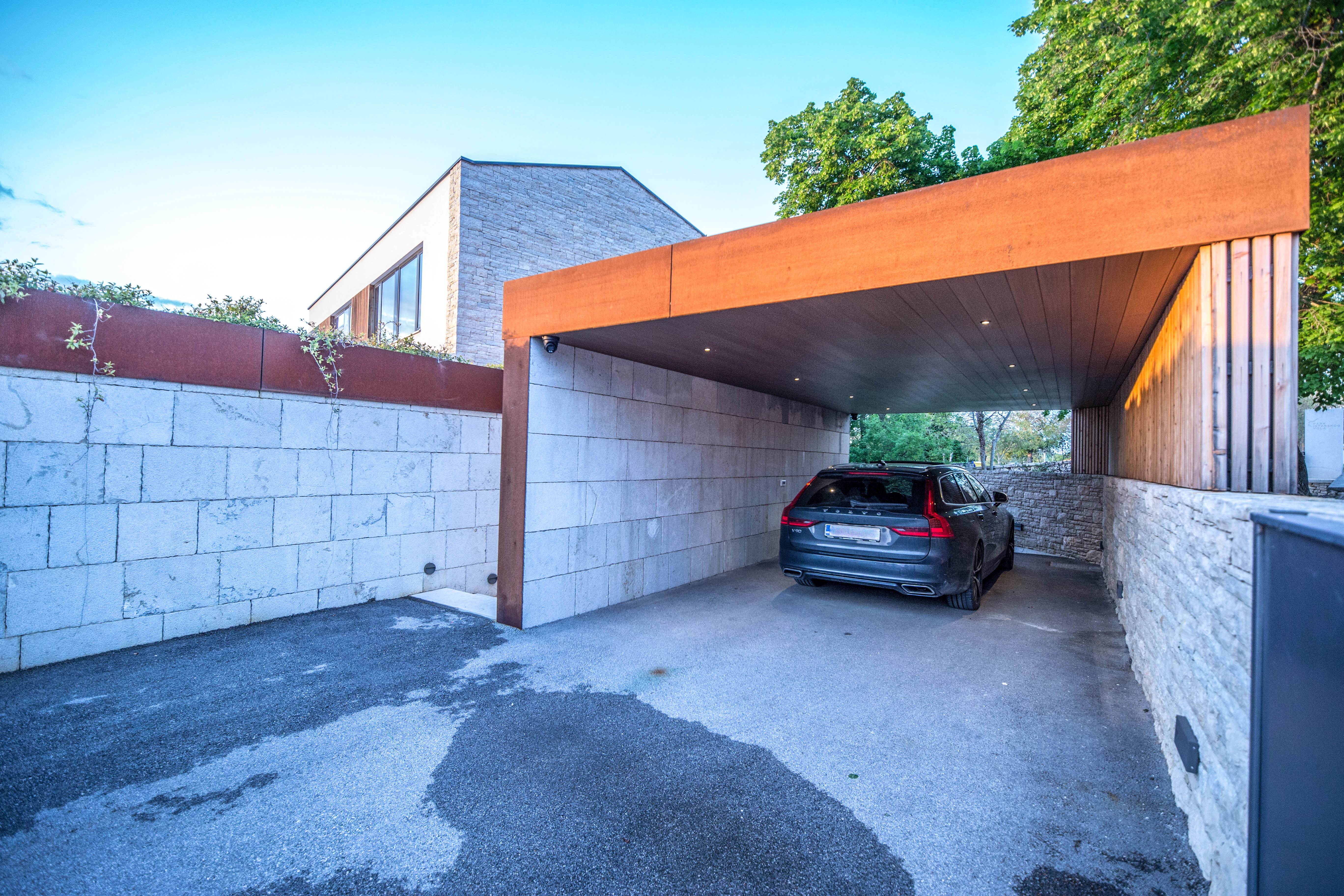 Villa di lusso per vacanze con piscina privata, jacuzzi e sauna.