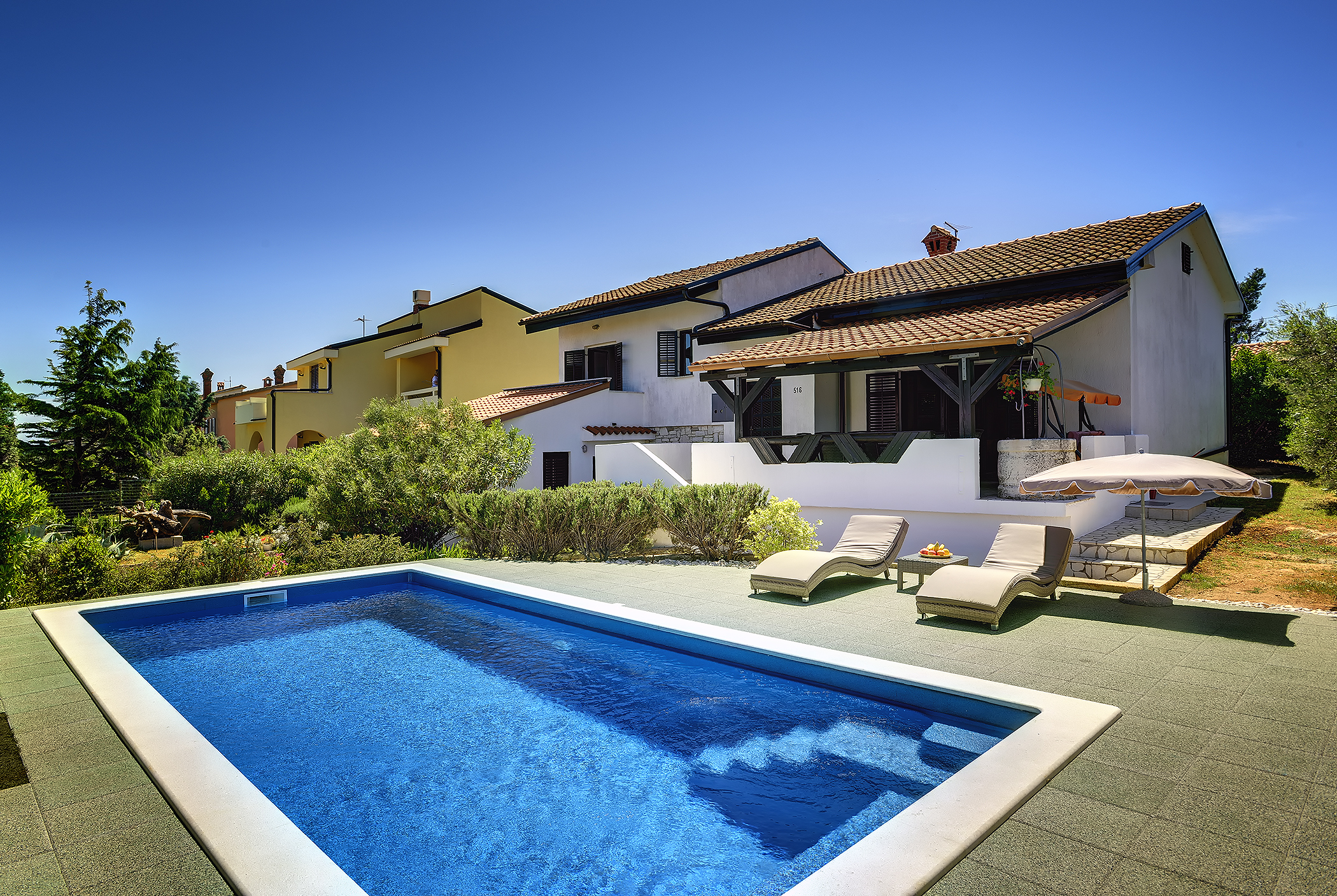 Villa a Ližnjan con piscina privata, terrazza, giardino recintato