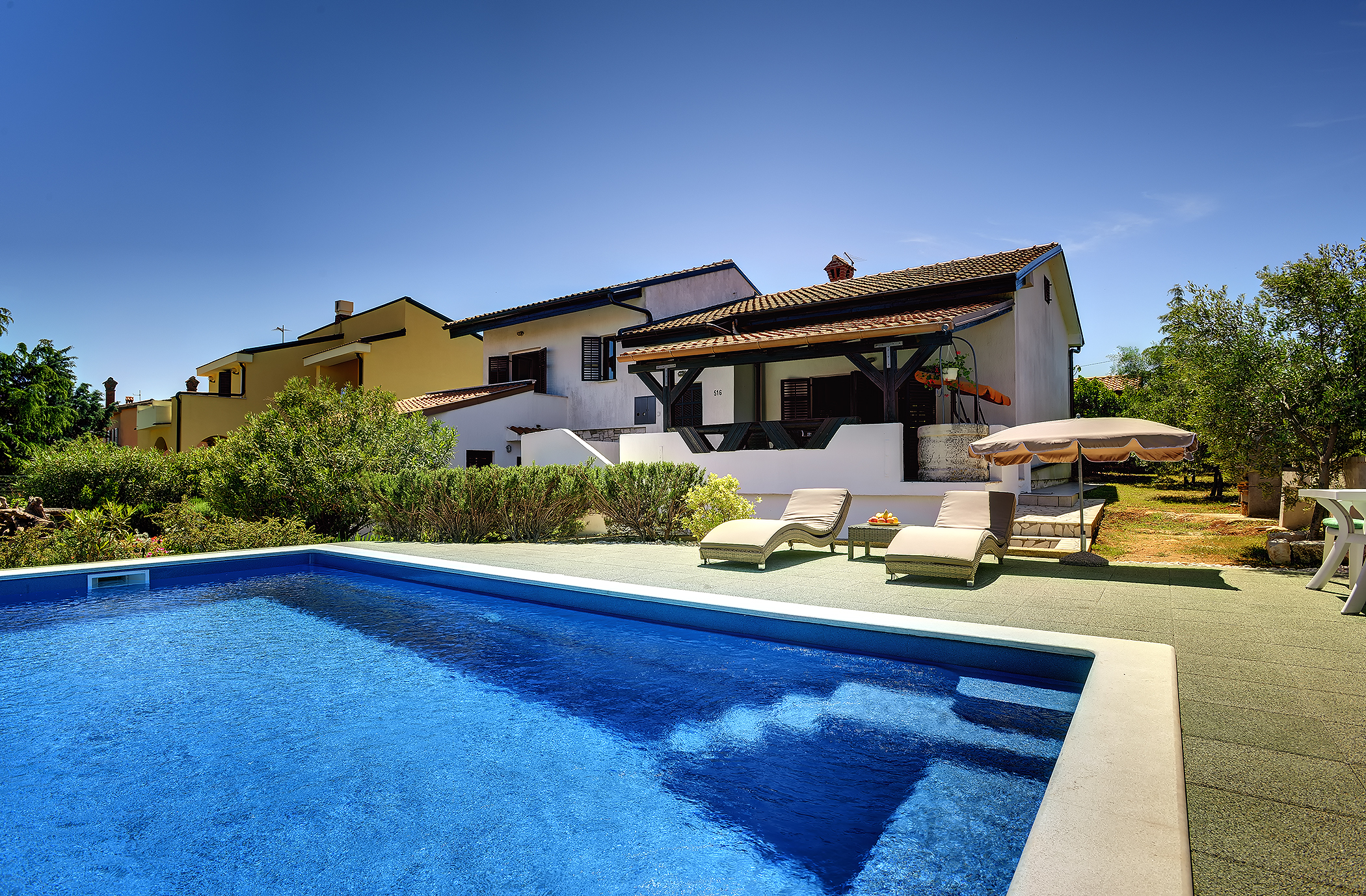 Villa a Ližnjan con piscina privata, terrazza, giardino recintato