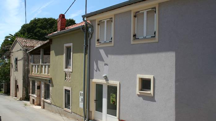 Haus im Zentrum von Medulin mit Wohnung für 4 Personen, 17