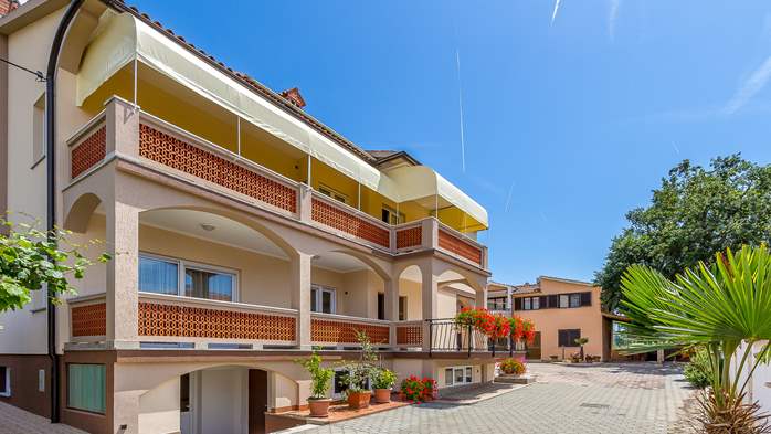 Das große,hübsch eingerichtete Haus Nevija mit Apartments,Medulin, 17