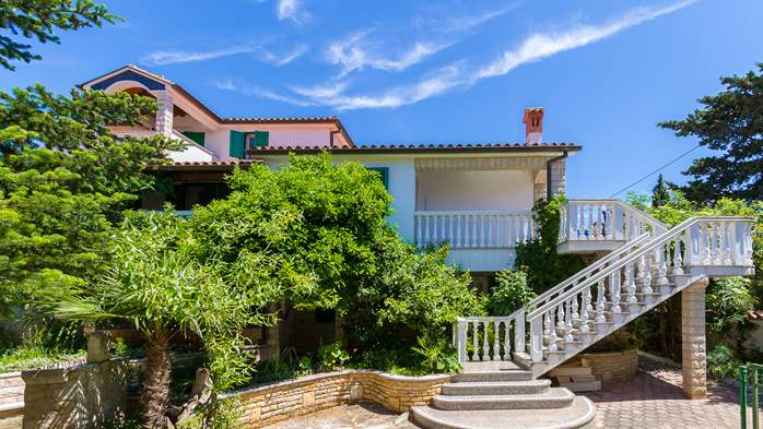 Familienhaus mit schönen Wohnungen und Pool in Medulin, 20