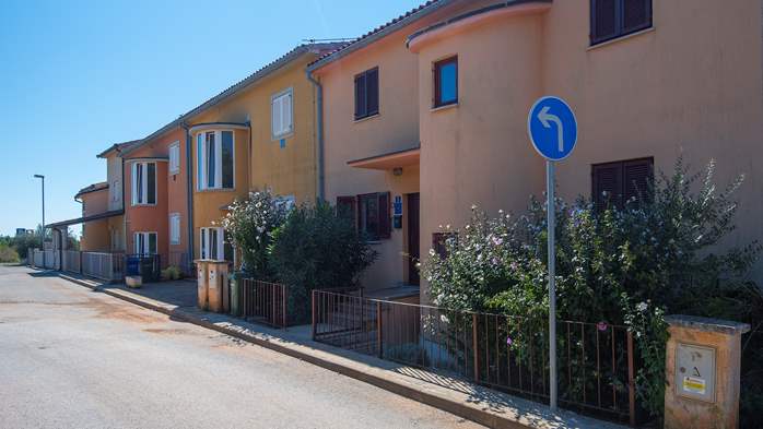 Casa a schiera a Medolino con parcheggio e WiFi gratuito, 16