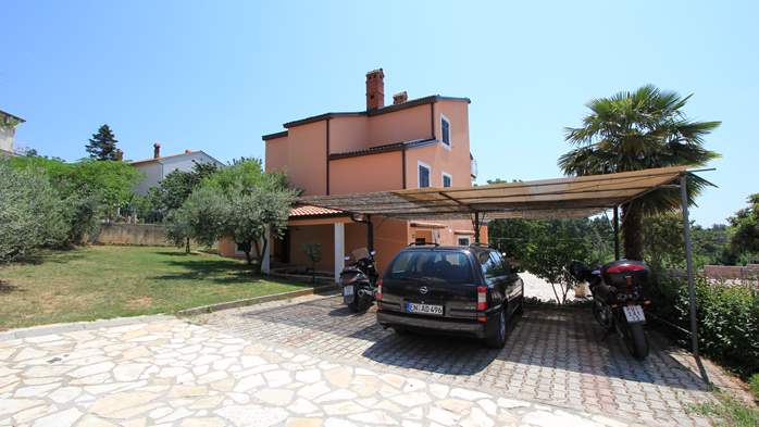 House with pool in Pula offers accommodation in apartments, 16