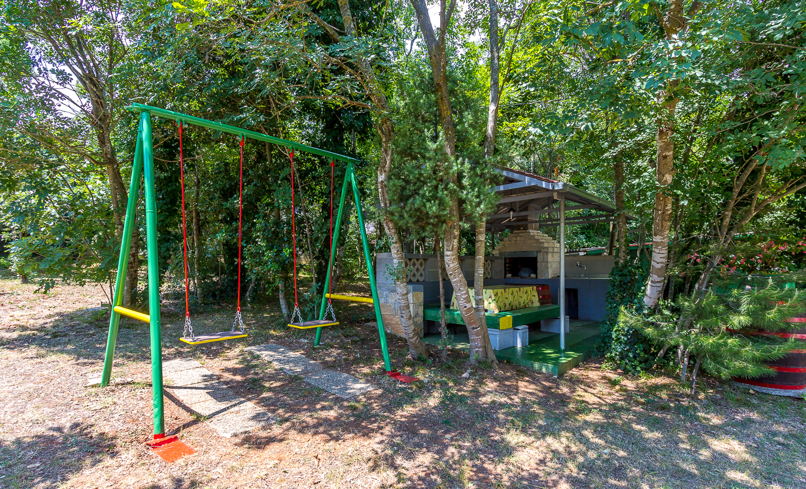 Casa vacanza con terrazza, barbecue e parco giochi per bambini