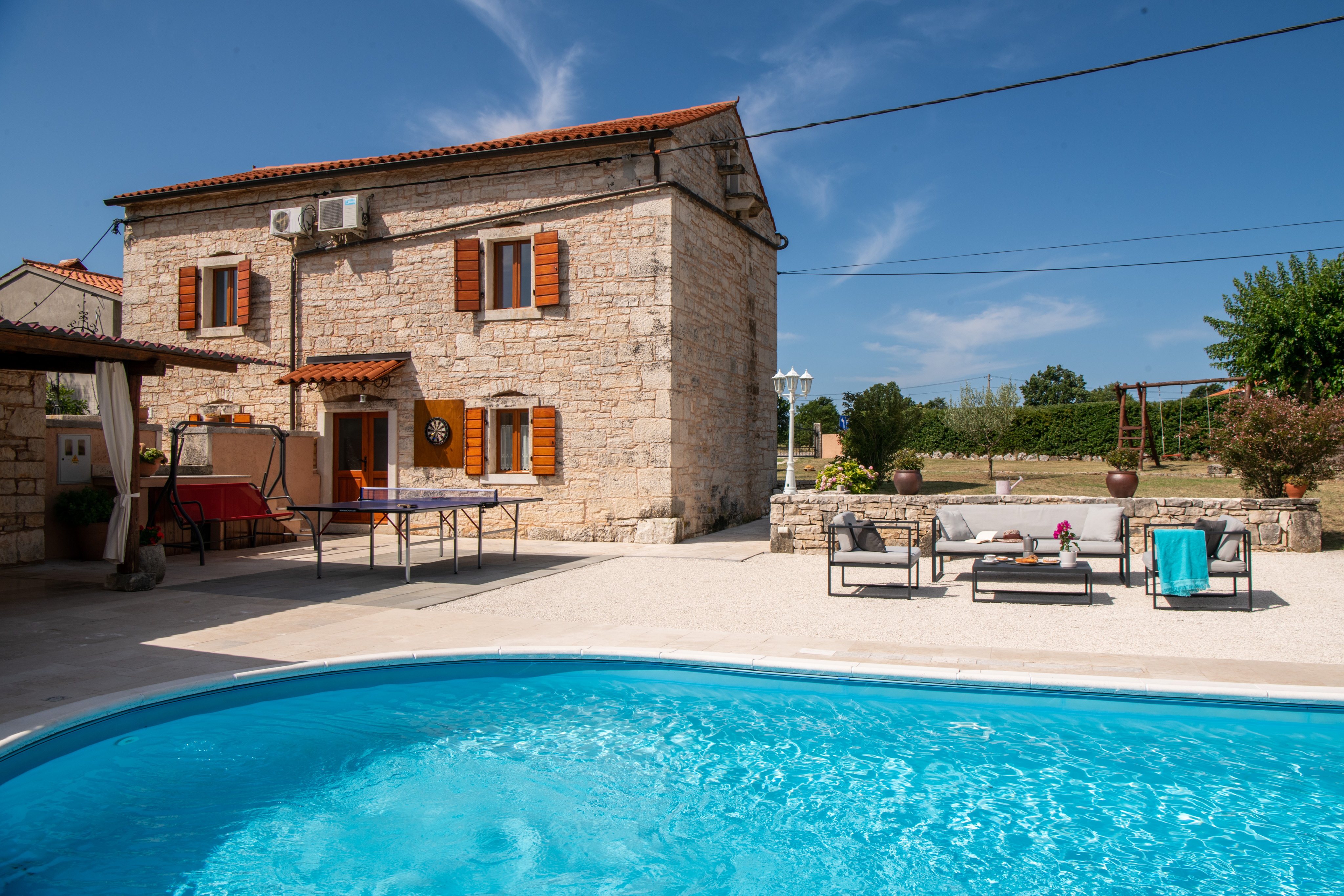 Istrische Villa mit Privater Pool, Kinderspielplatz und Grill