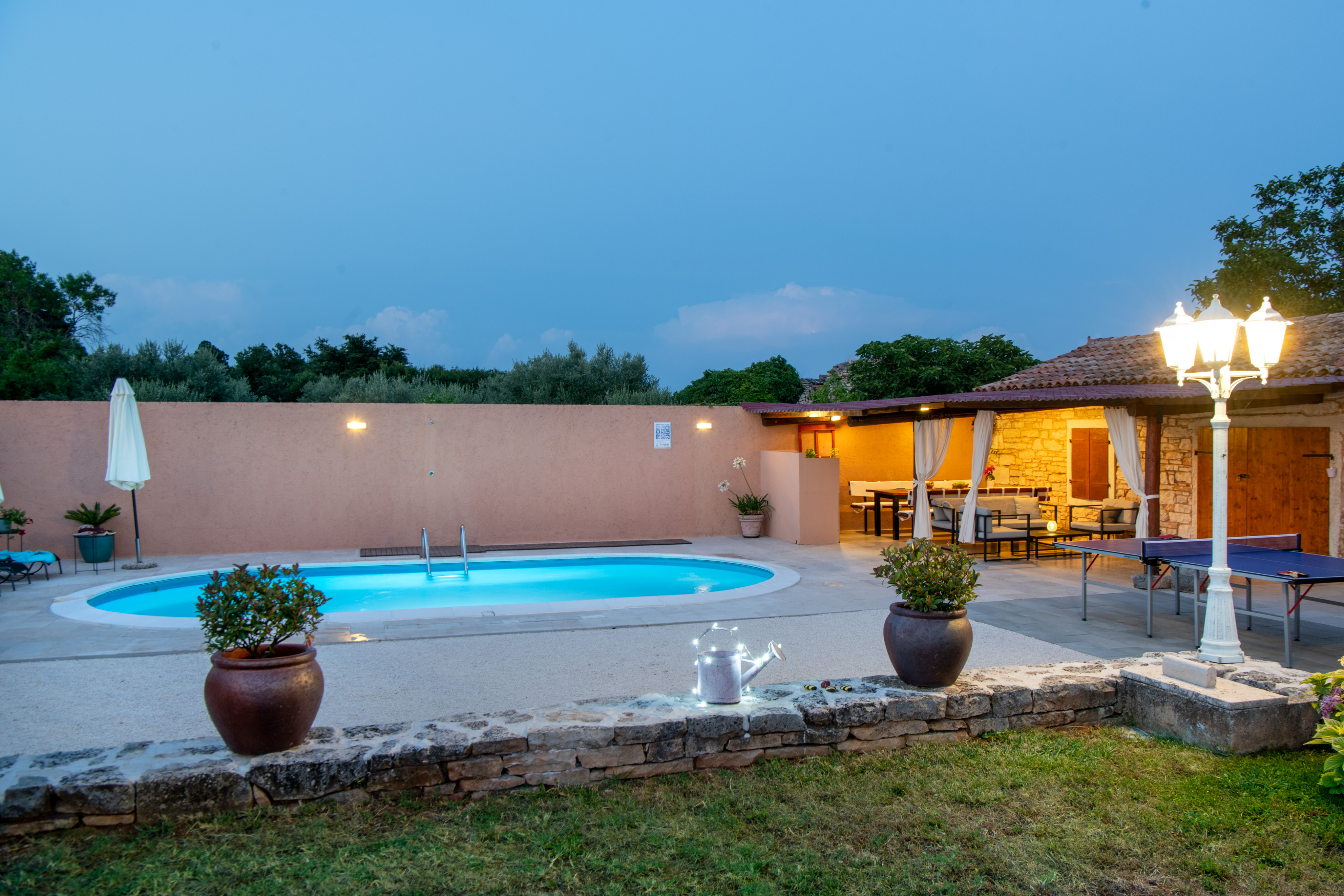 Istrische Villa mit Privater Pool, Kinderspielplatz und Grill