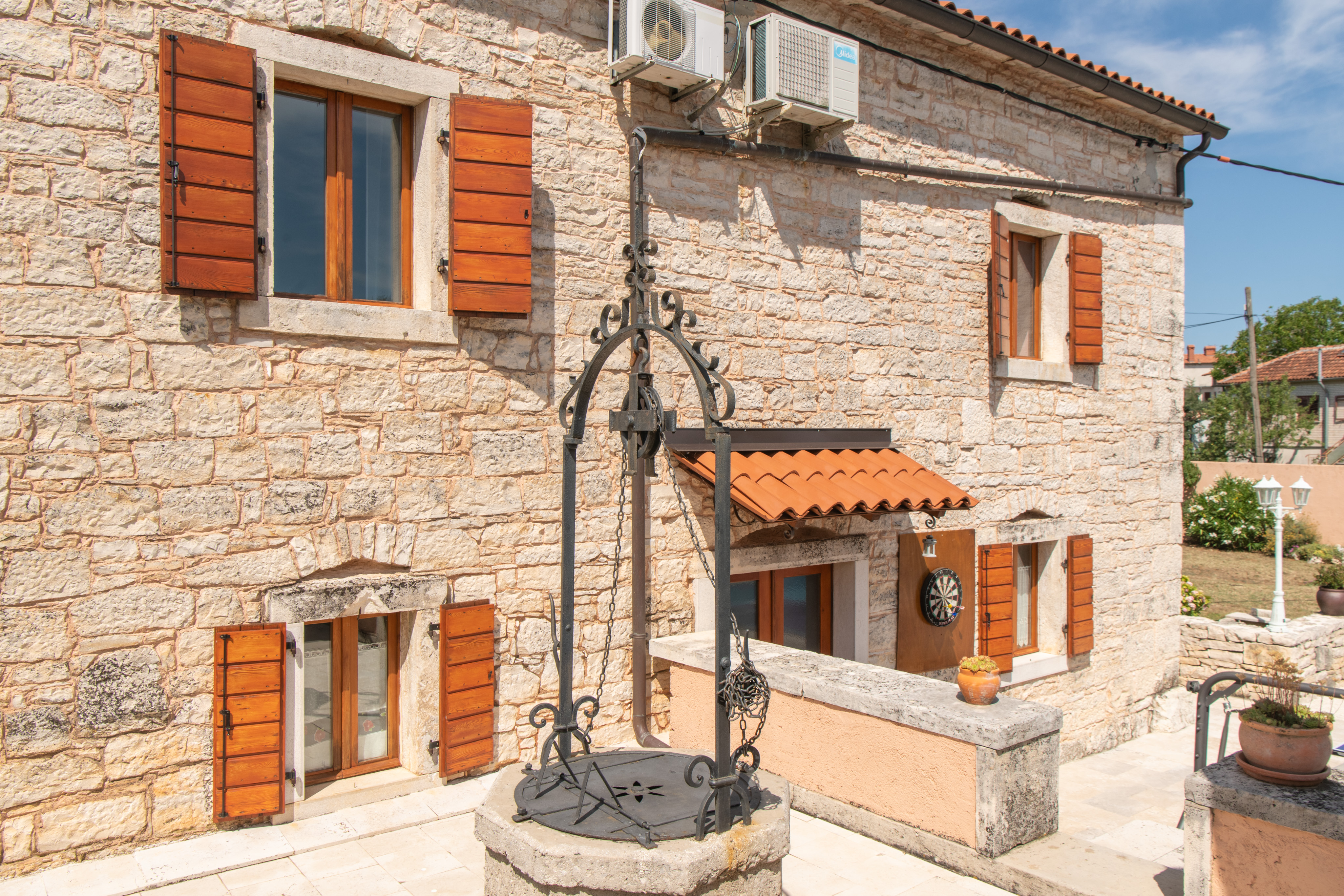 Istrische Villa mit Privater Pool, Kinderspielplatz und Grill