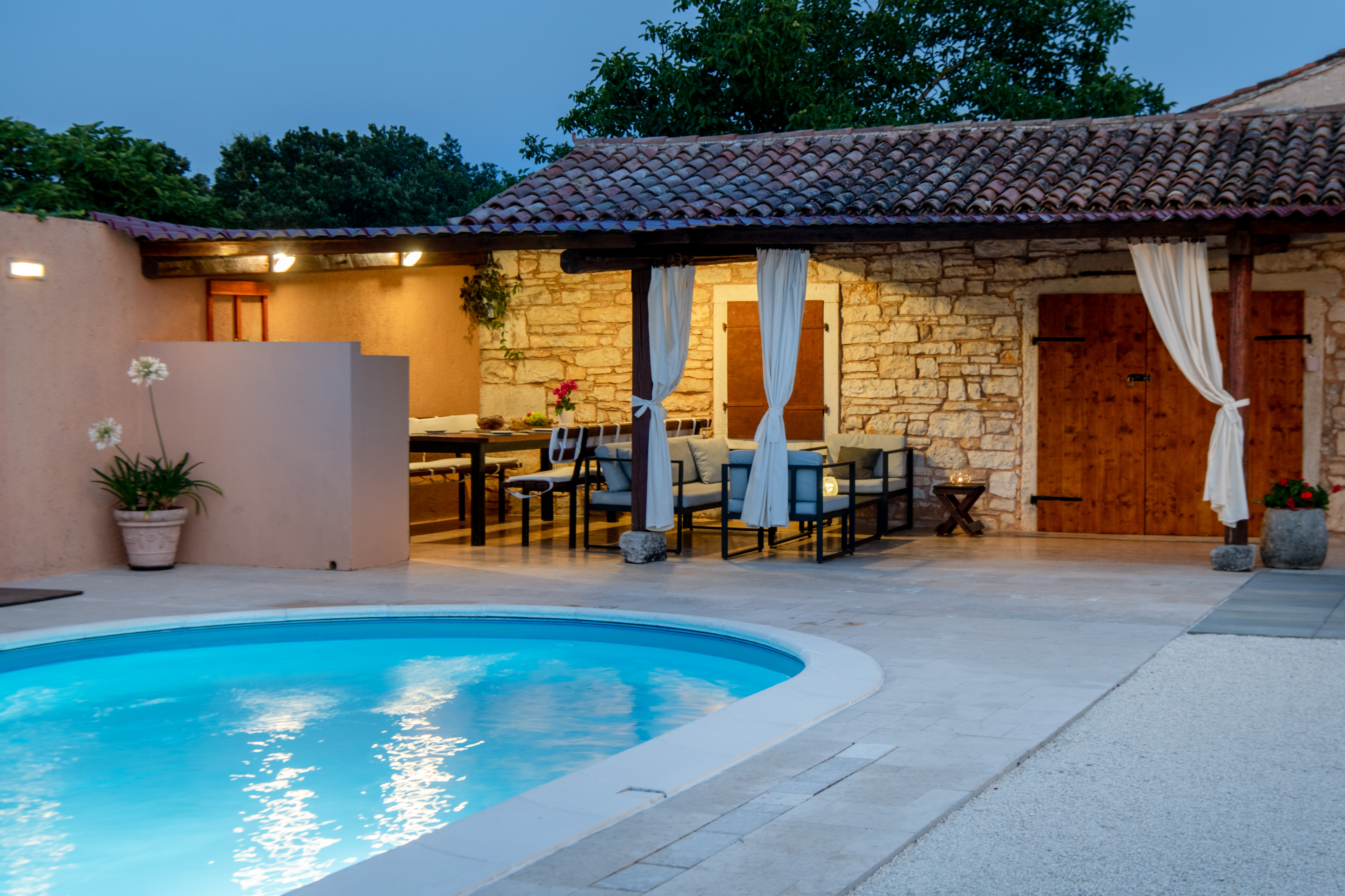 Istrische Villa mit Privater Pool, Kinderspielplatz und Grill