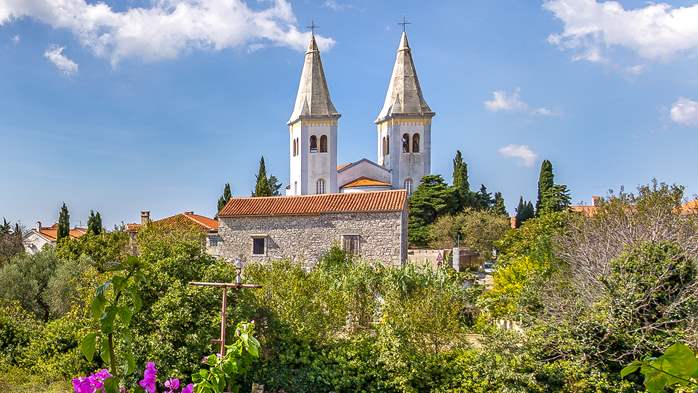 Privathaus mit Dachgeschosswohnung im Zentrum von Medulin!, 17