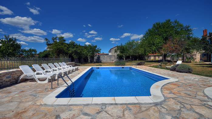 Villa with pool, playground for kids, BBQ, Wi-Fi, for 12 persons, 4