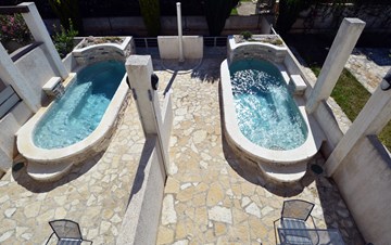Villa su 3 piani con piscina privata e terrazza coperta a Banjole