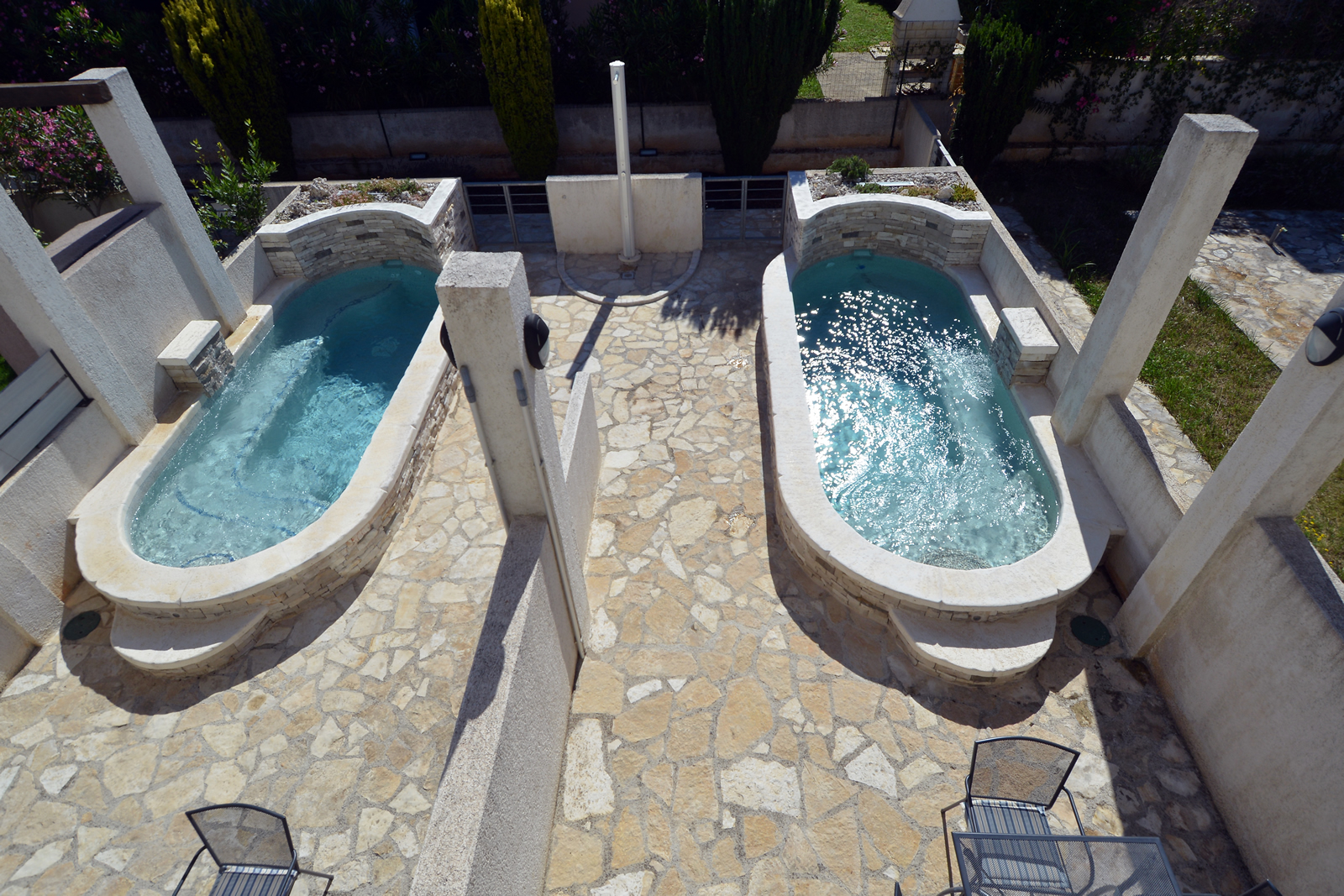 Villa on three floors with pool and covered terrace in Banjole