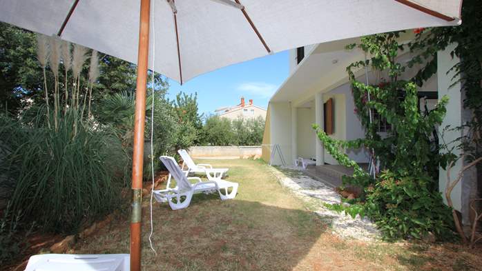 A detached house in Medulin with a garden offers accommodation, 13