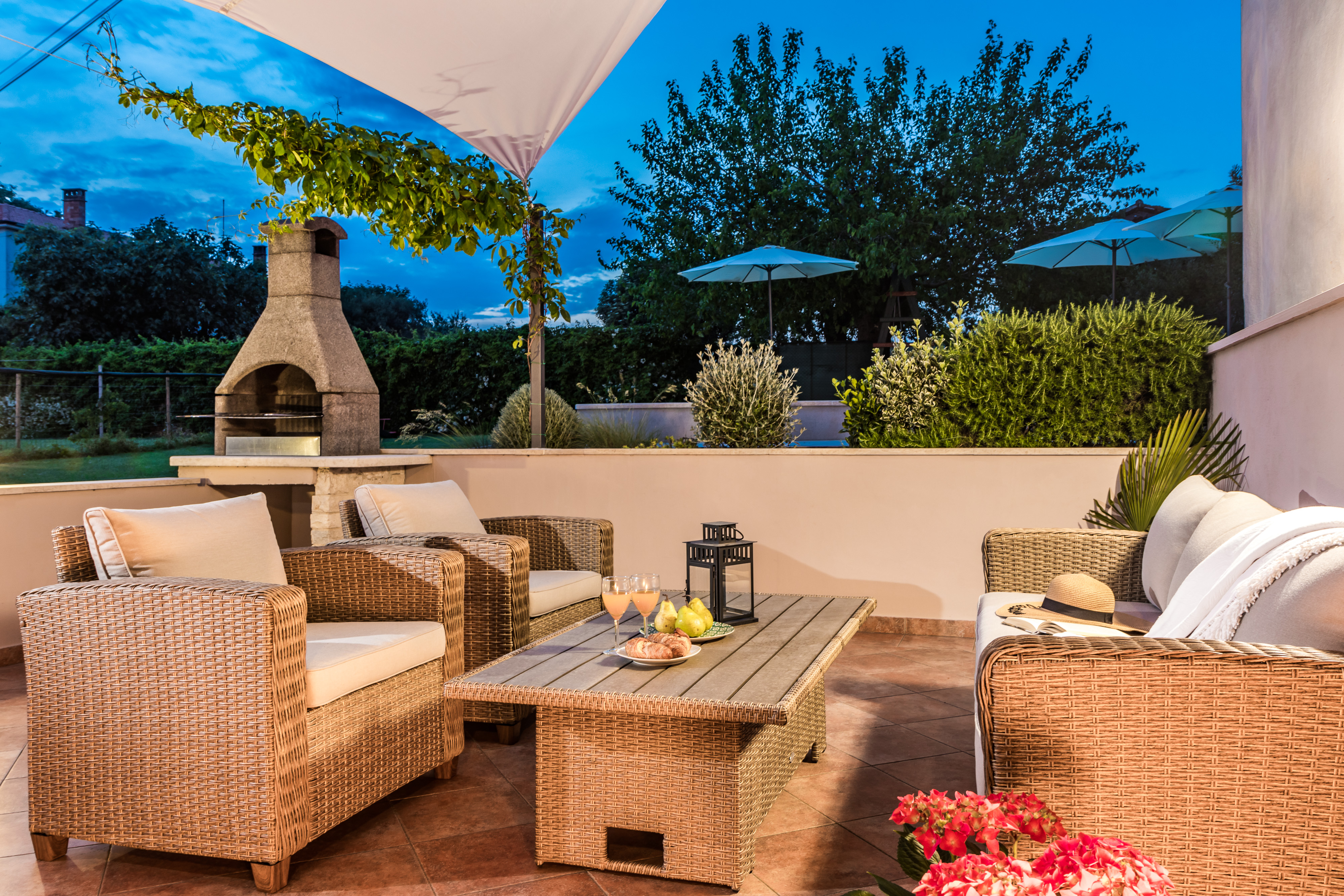 Attraktive Villa mit privatem Pool und Sonnenterrasse in Pula