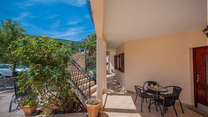 Pleasant accommodation with stunning panoramic view and pool, 38