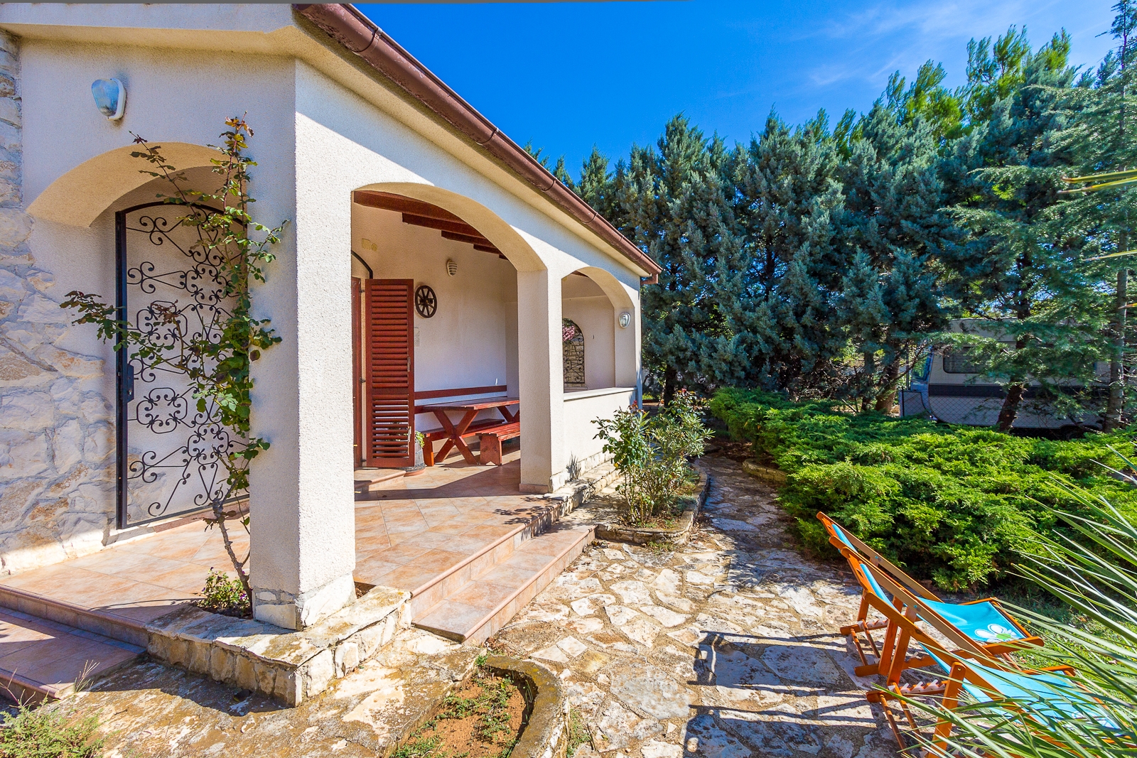 Schönes Haus in Medulin mit eingezäuntem Garten und Meerblick