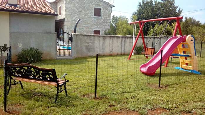 Charming villa for up to 8 persons, with pool and kids playground, 15
