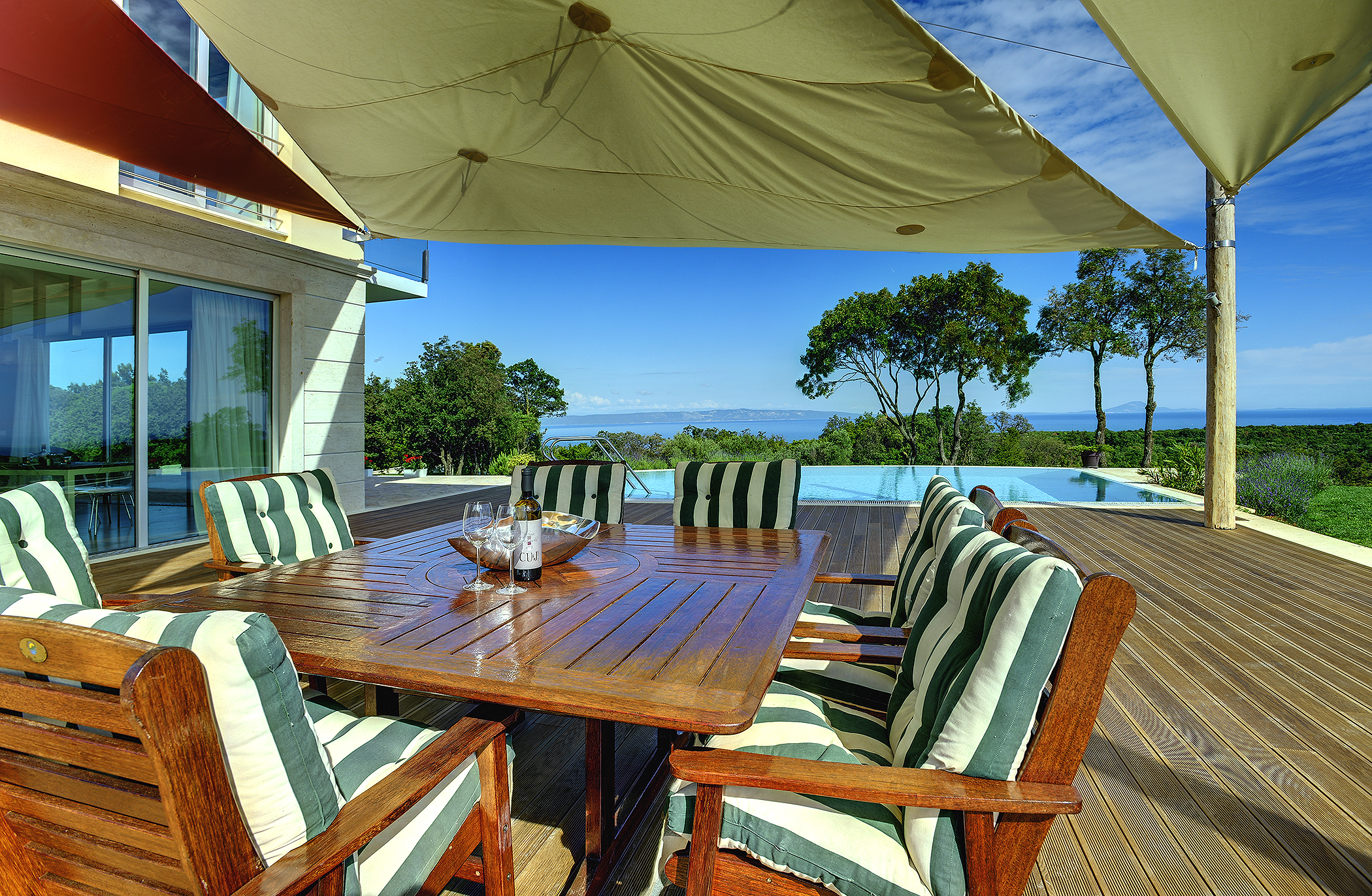 Villa with infinity pool, glass sauna,terrace and unique sea view