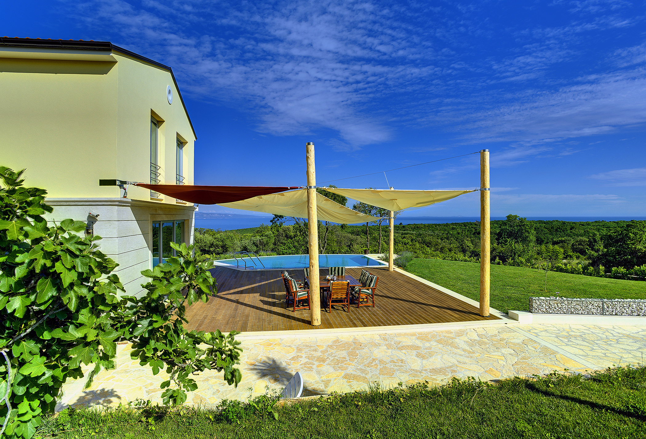 Villa with infinity pool, glass sauna,terrace and unique sea view