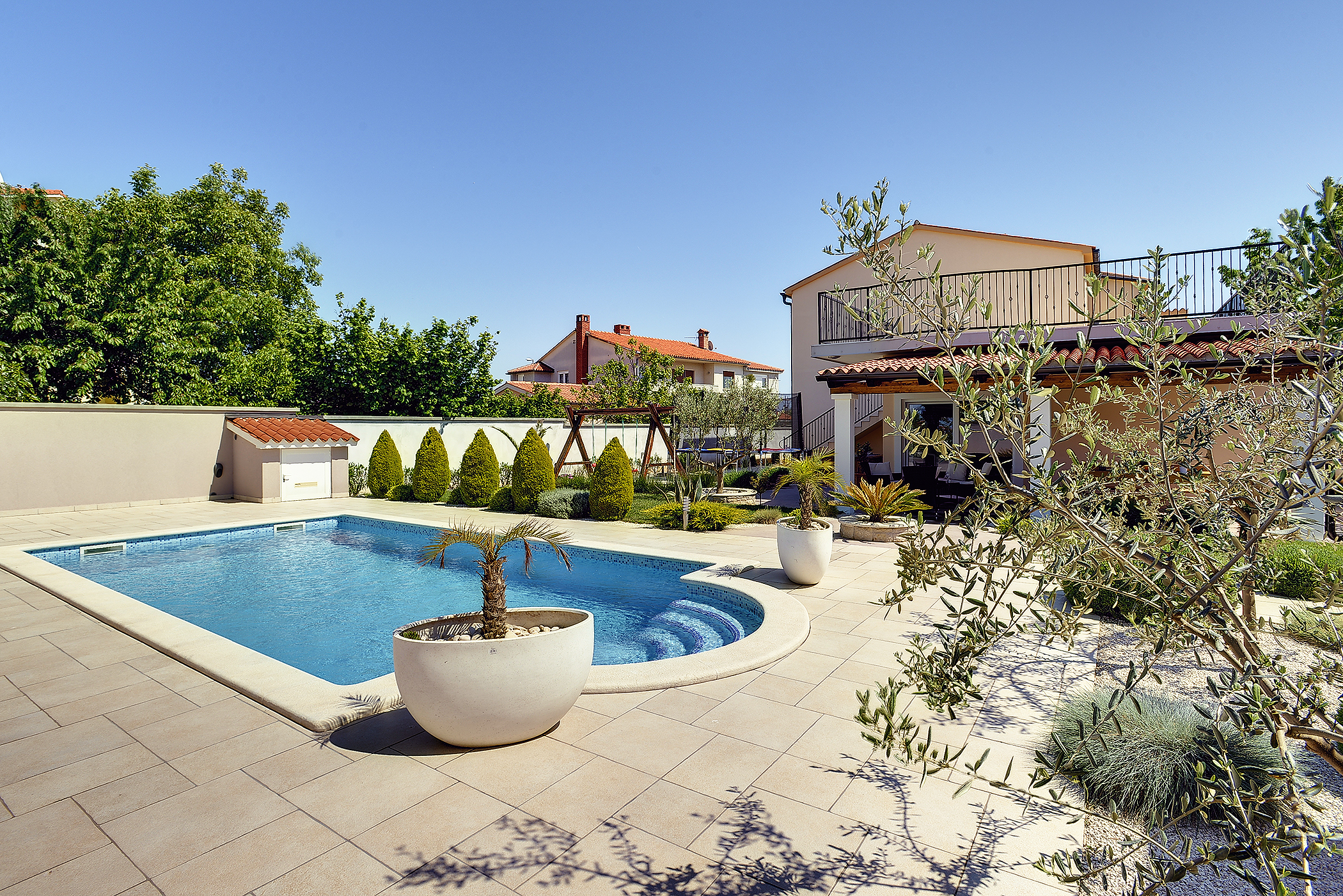 Modern villa in Medulin, with swimming pool, gym and Wi-Fi