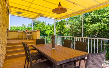 Charming holiday home in Premantura, 3 bedrooms, garden, Wi-Fi